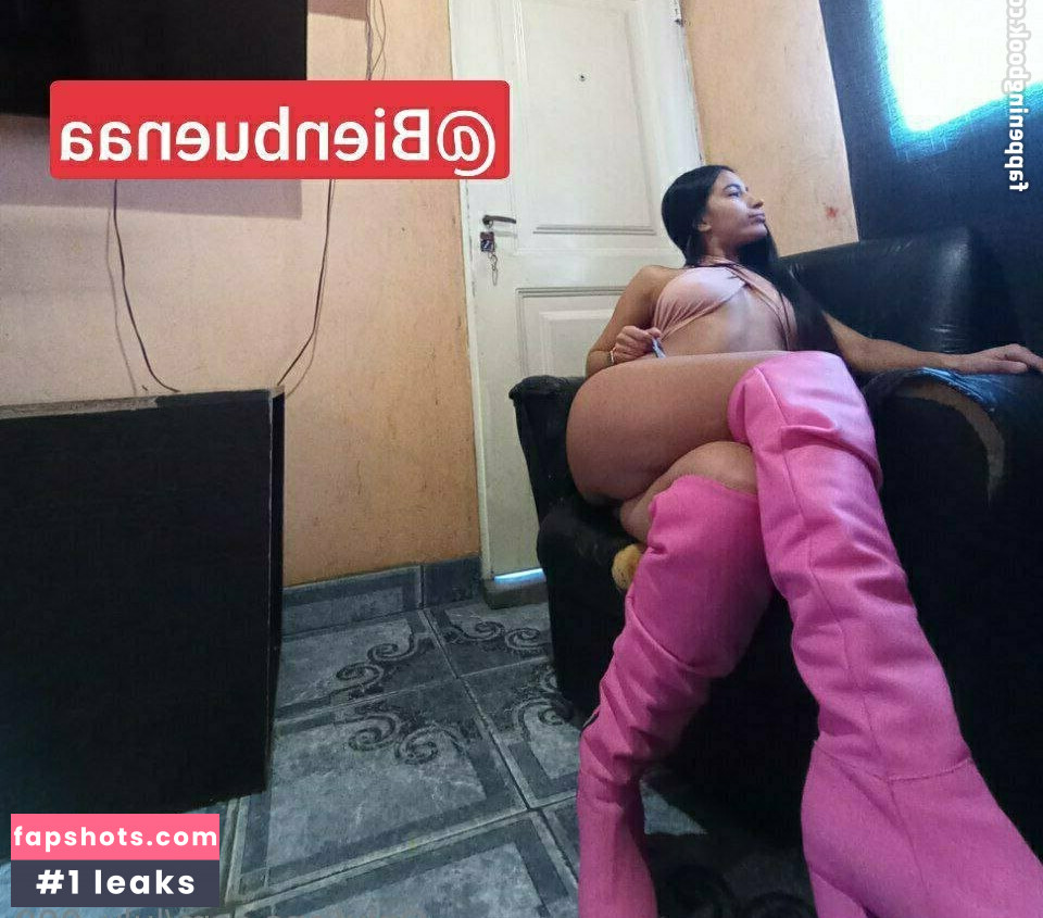 luly_000 gallery photo #25