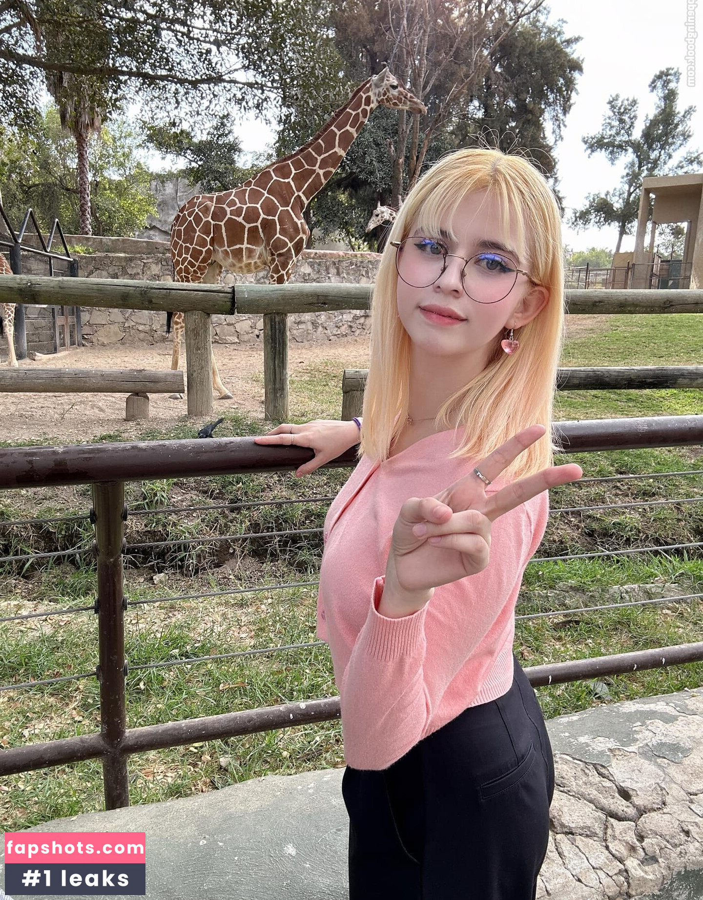 luly1980s gallery photo #29