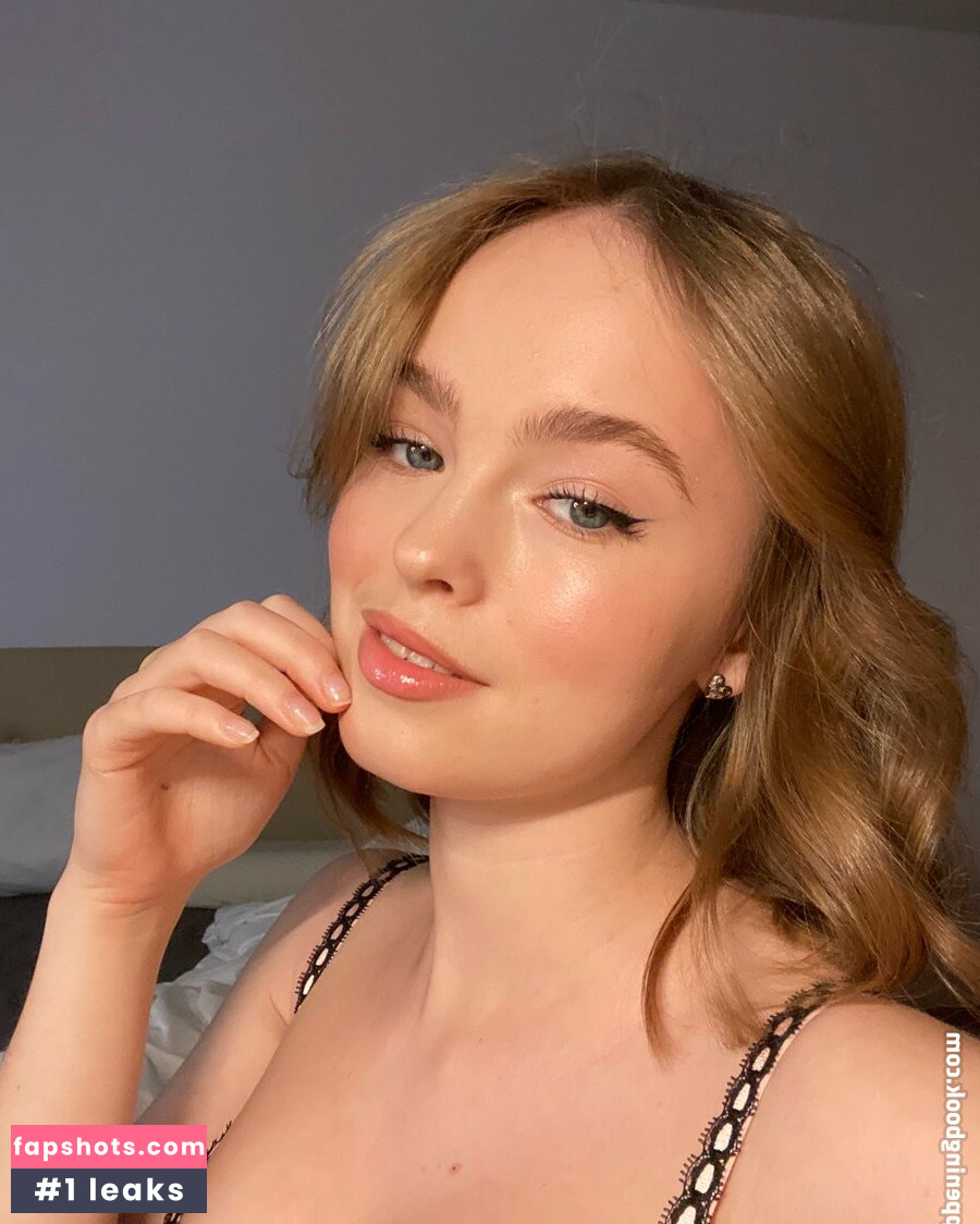 Lumoore gallery photo #9