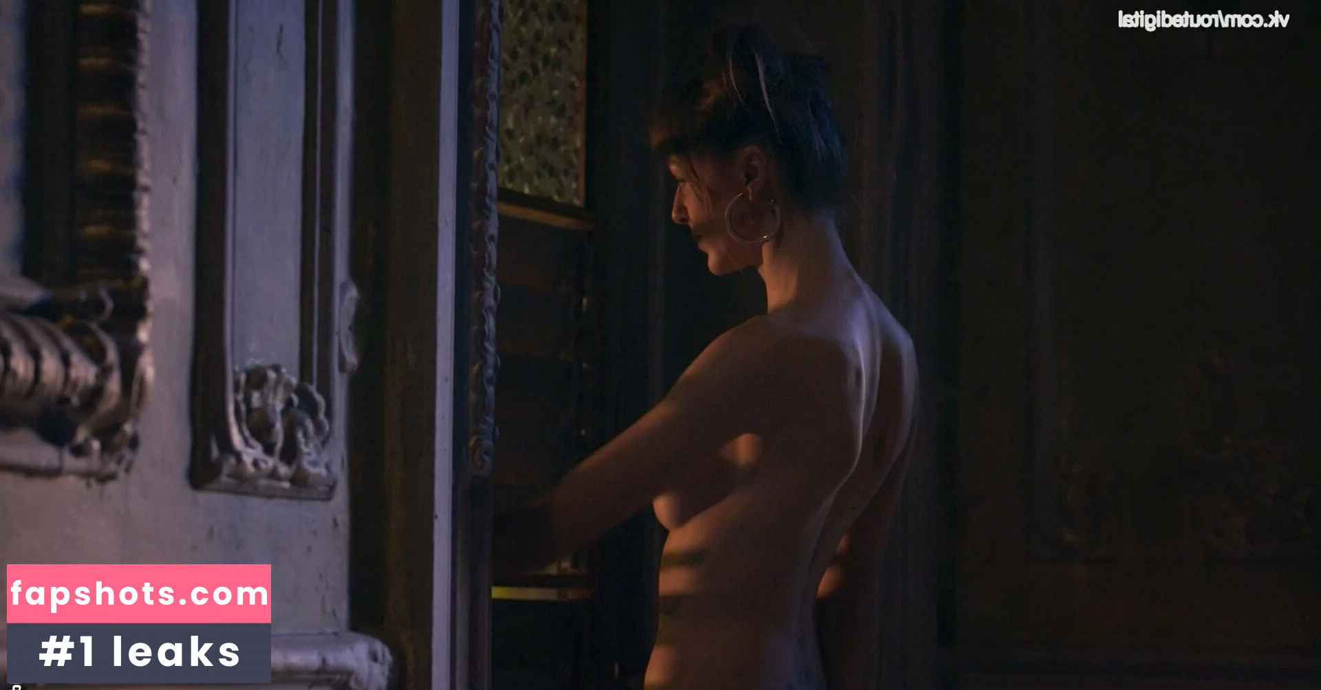 Luna Acosta gallery photo #4