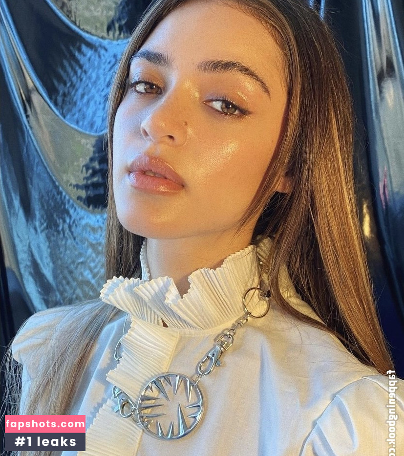 Luna Blaise gallery photo #106