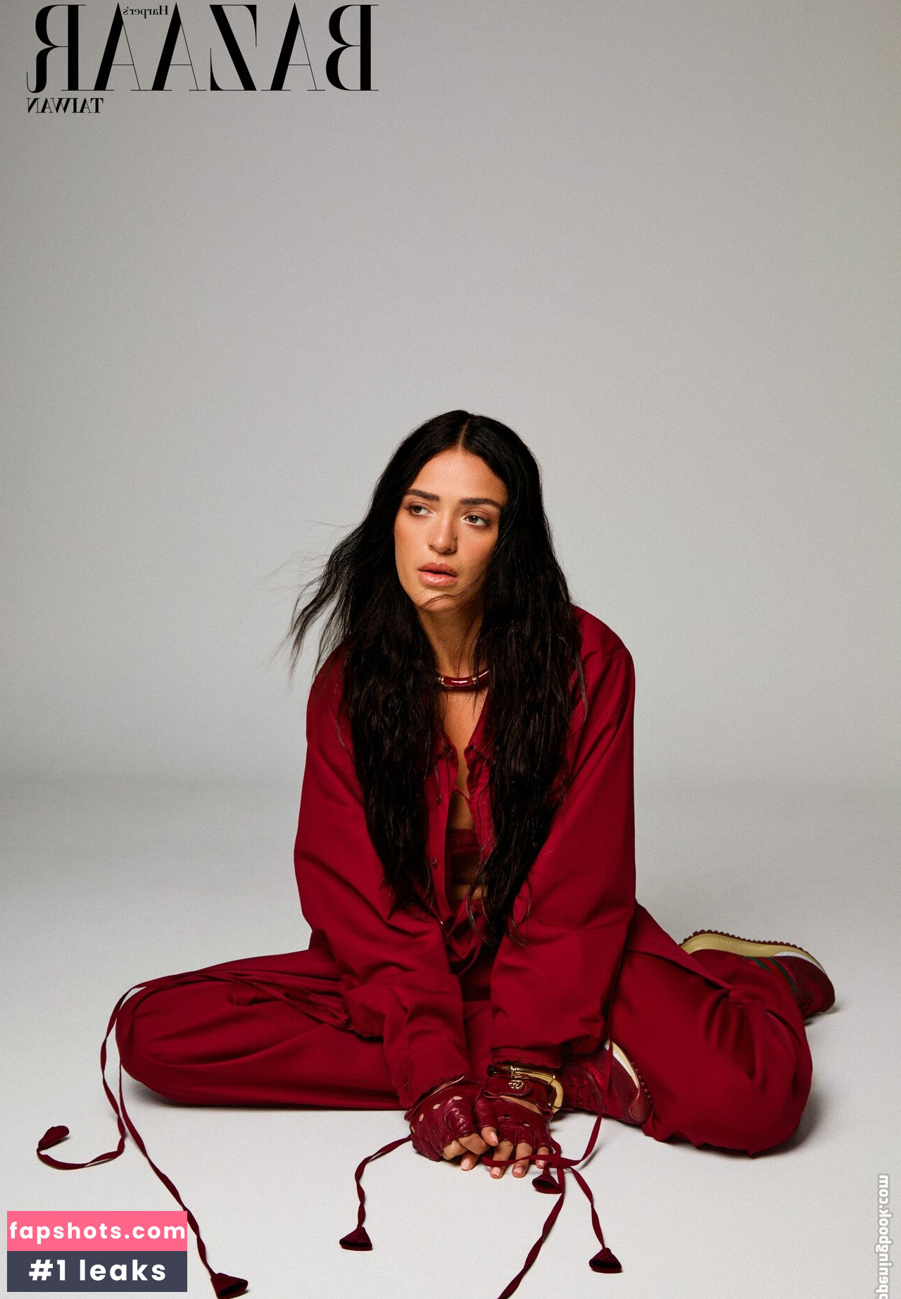 Luna Blaise gallery photo #3