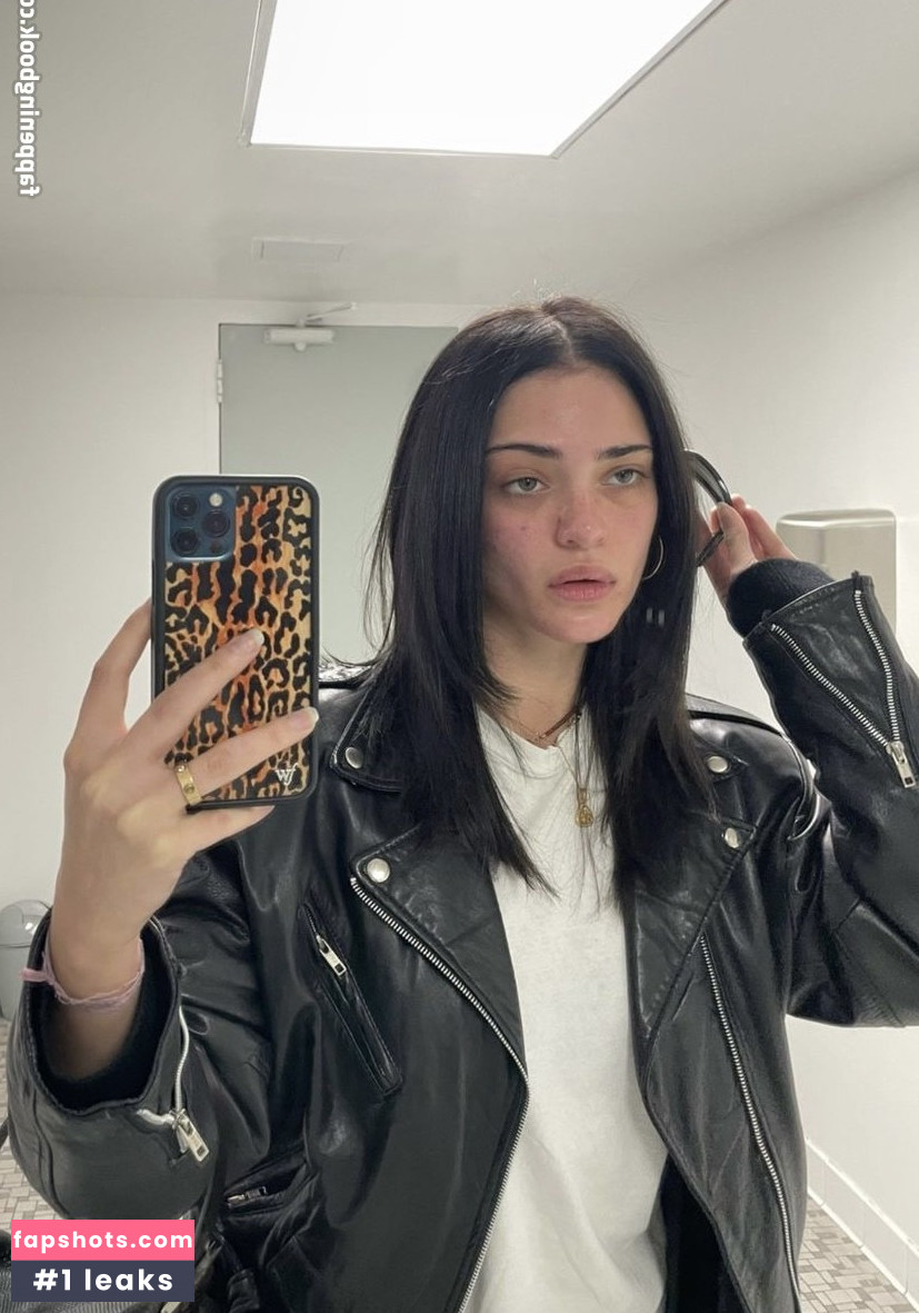 Luna Blaise gallery photo #99