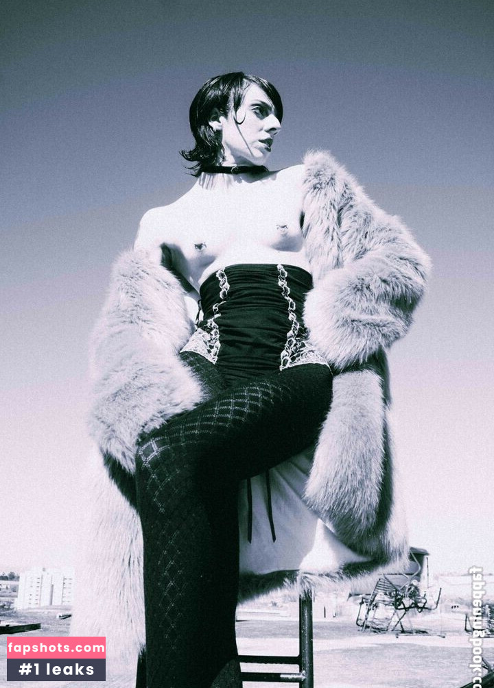 Luna Di gallery photo #8