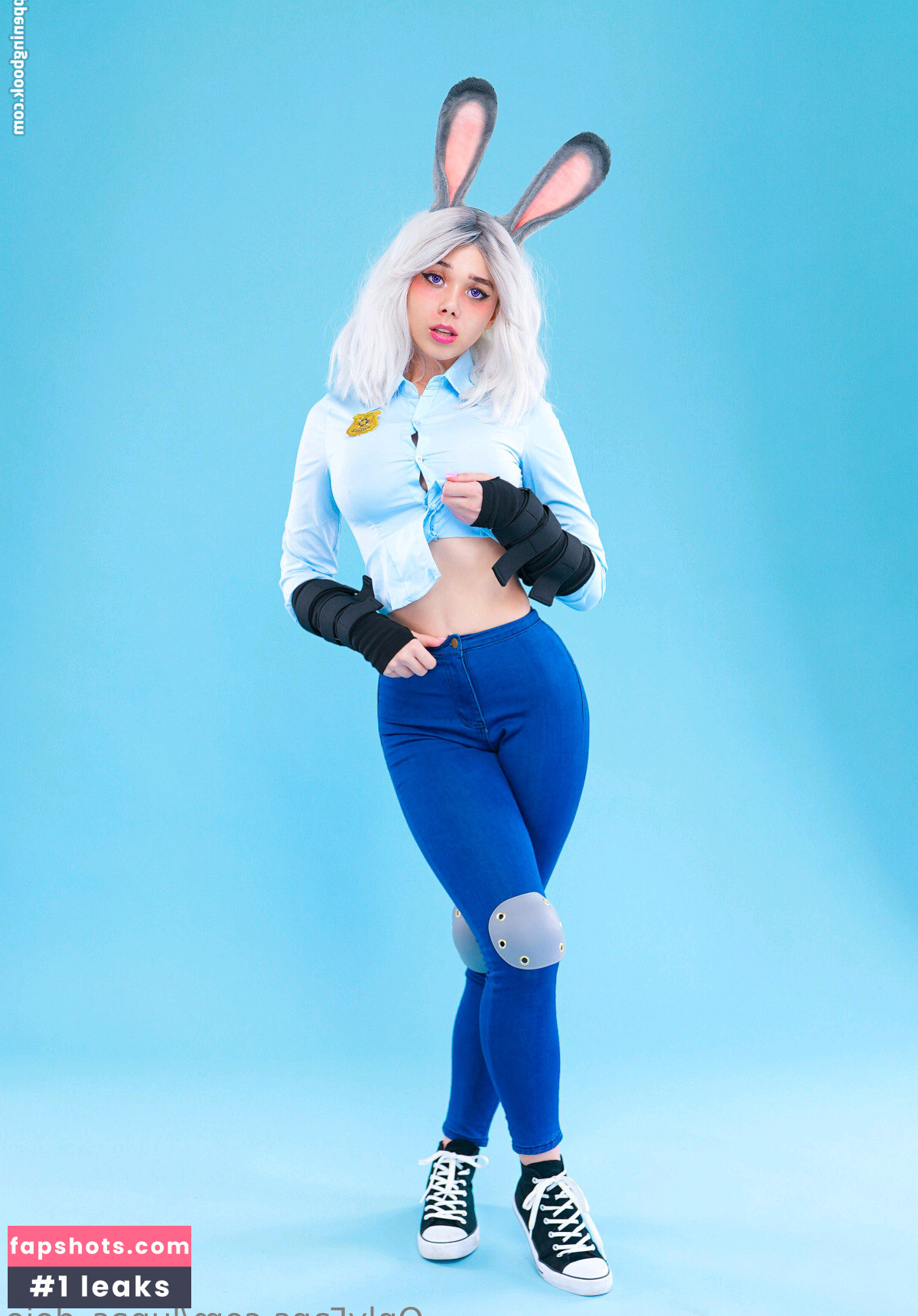 Luna Kitsune gallery photo #2