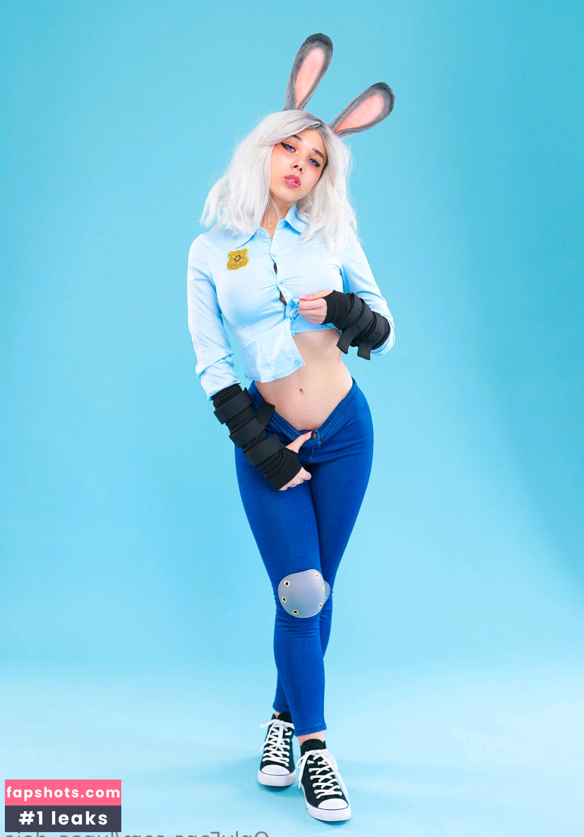 Luna Kitsune gallery photo #12