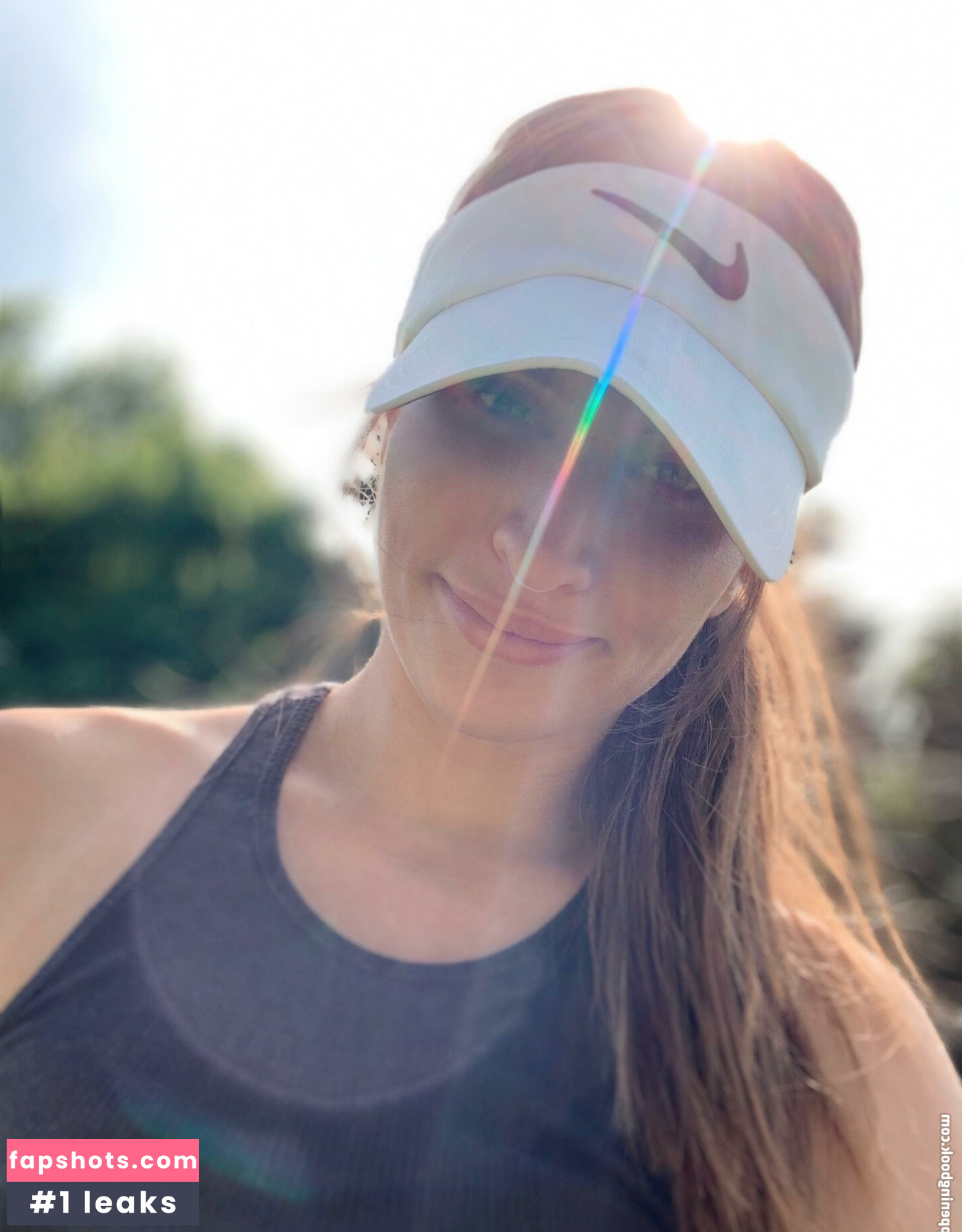 Luna Leelove gallery photo #3