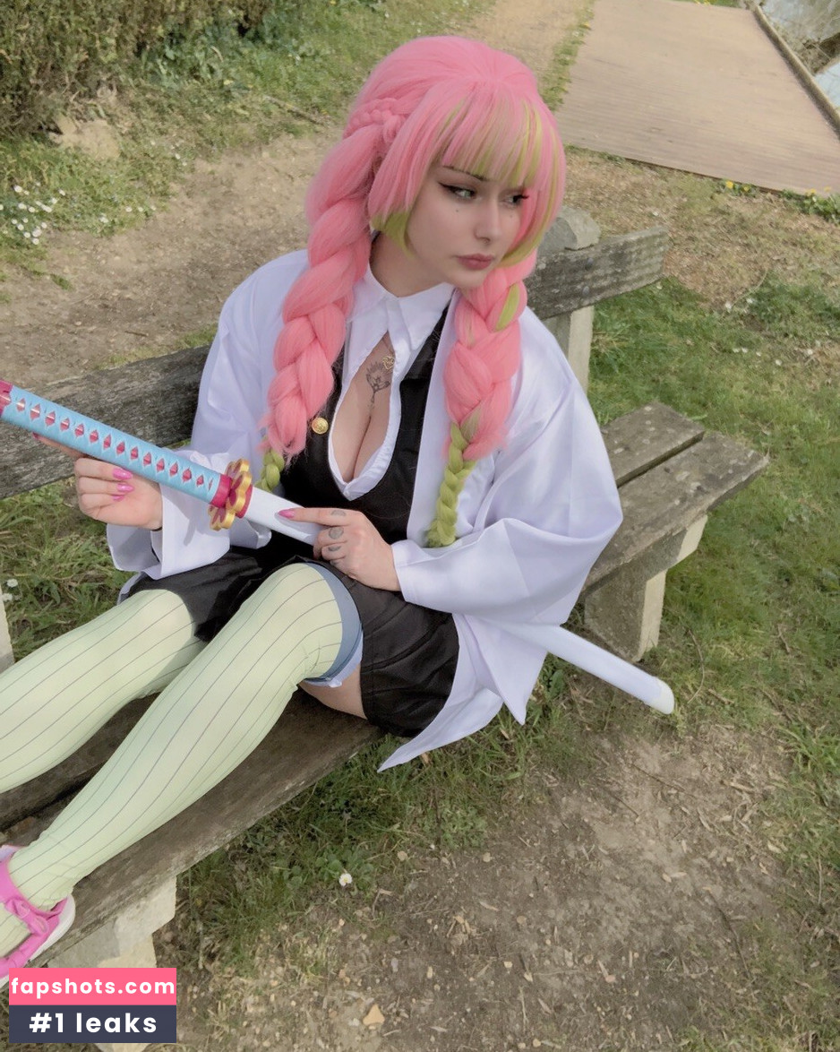 lunachan_tv gallery photo #10