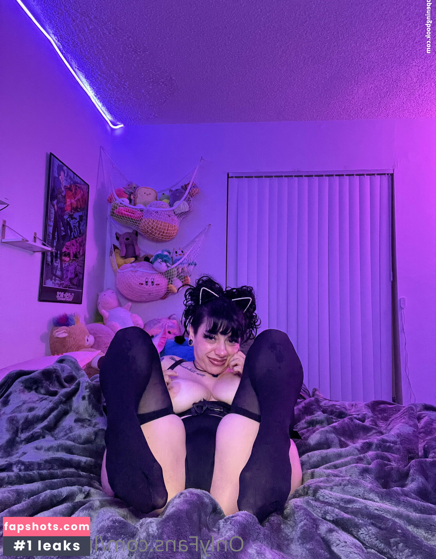 lunaghoul gallery photo #6