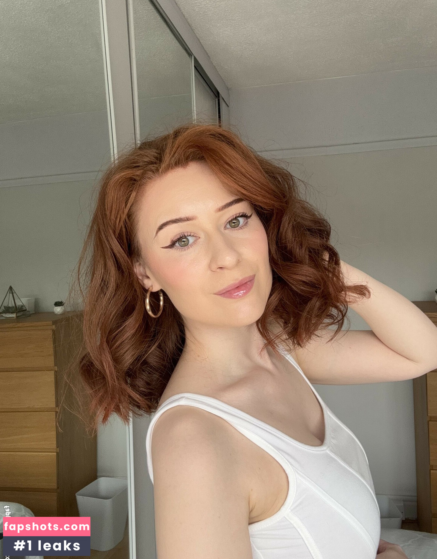 Lunaknight88 nude babe gallery