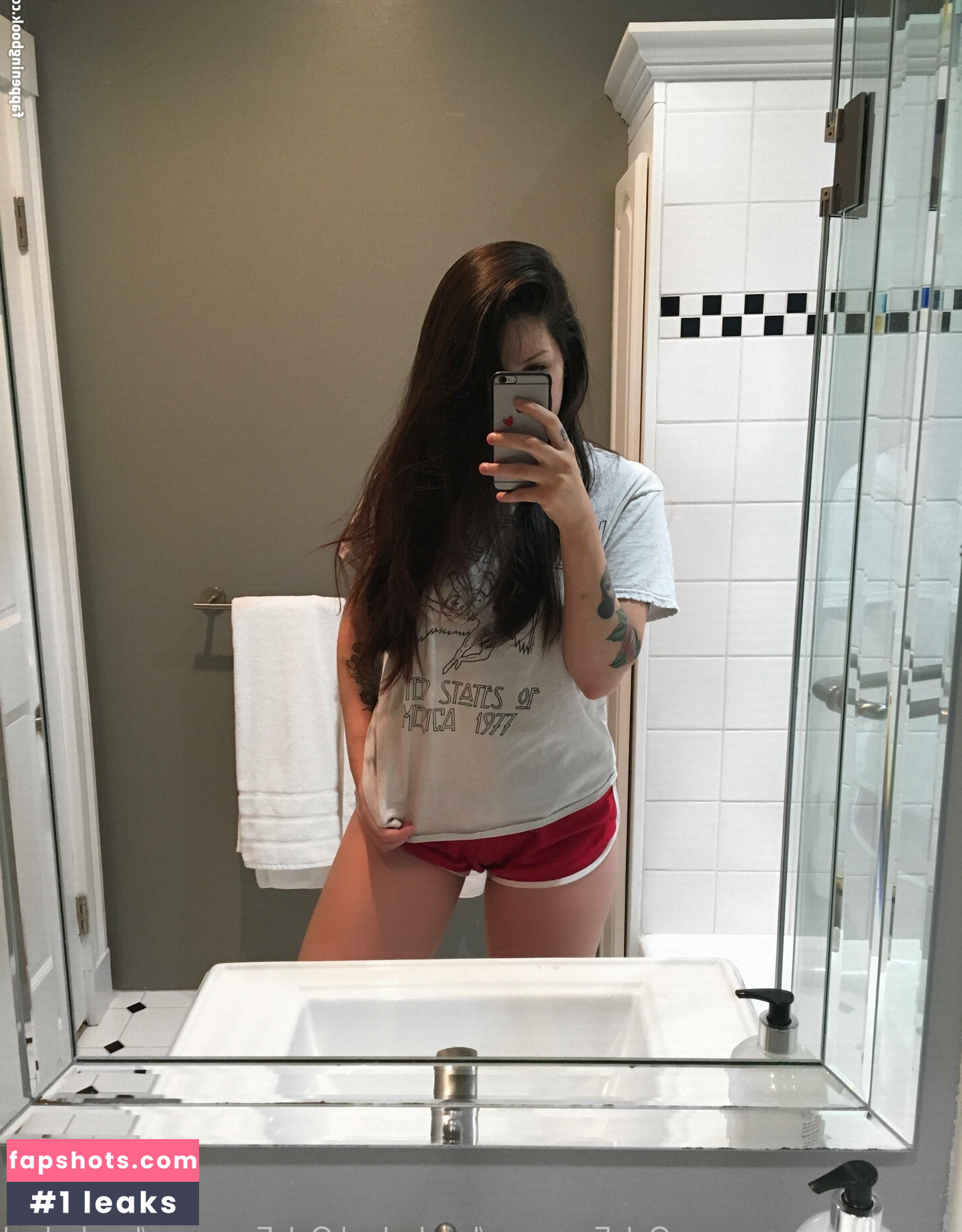 lunalovebad gallery photo #15