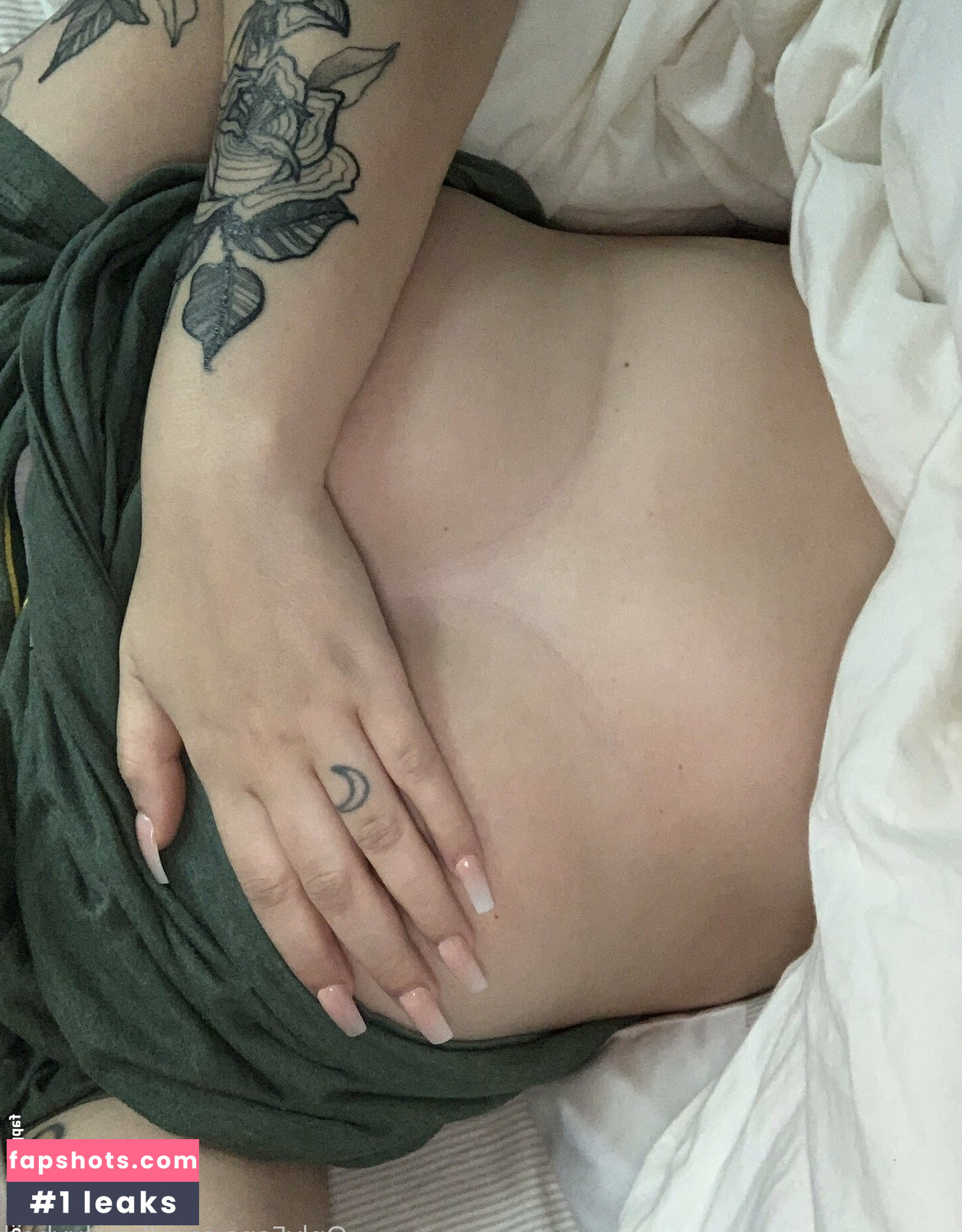 lunalovebad gallery photo #24