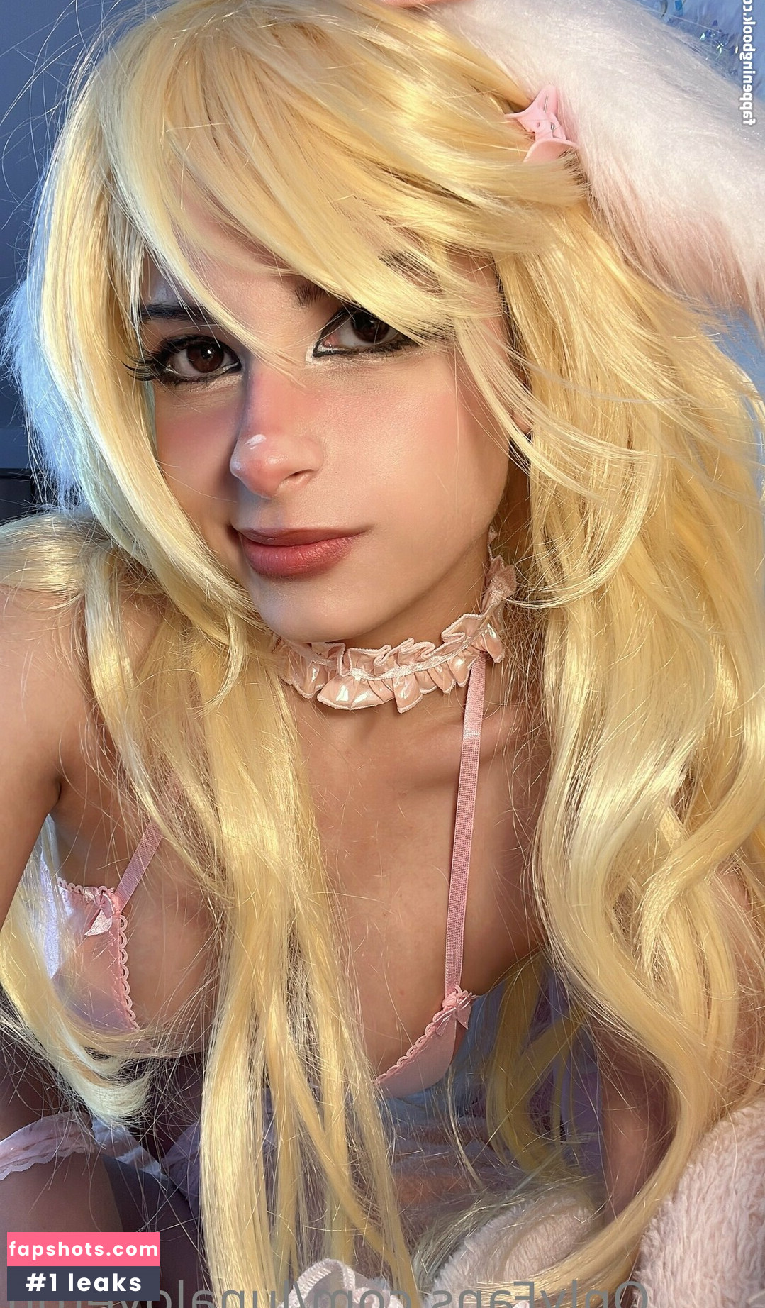 Lunaloveton gallery photo #76