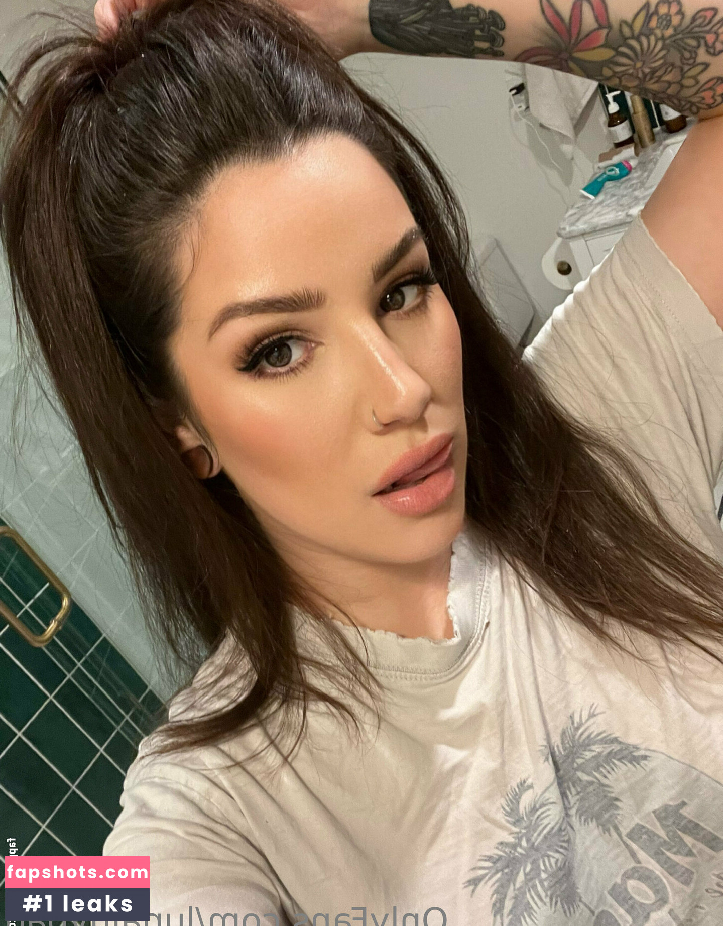 Lunaluvbad gallery photo #32