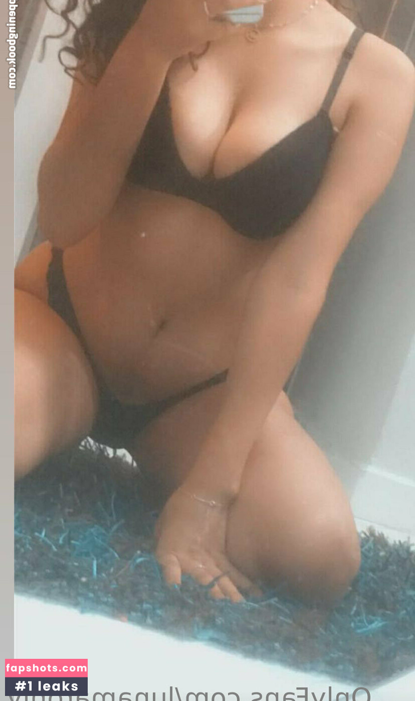 lunamaronly nude babe gallery