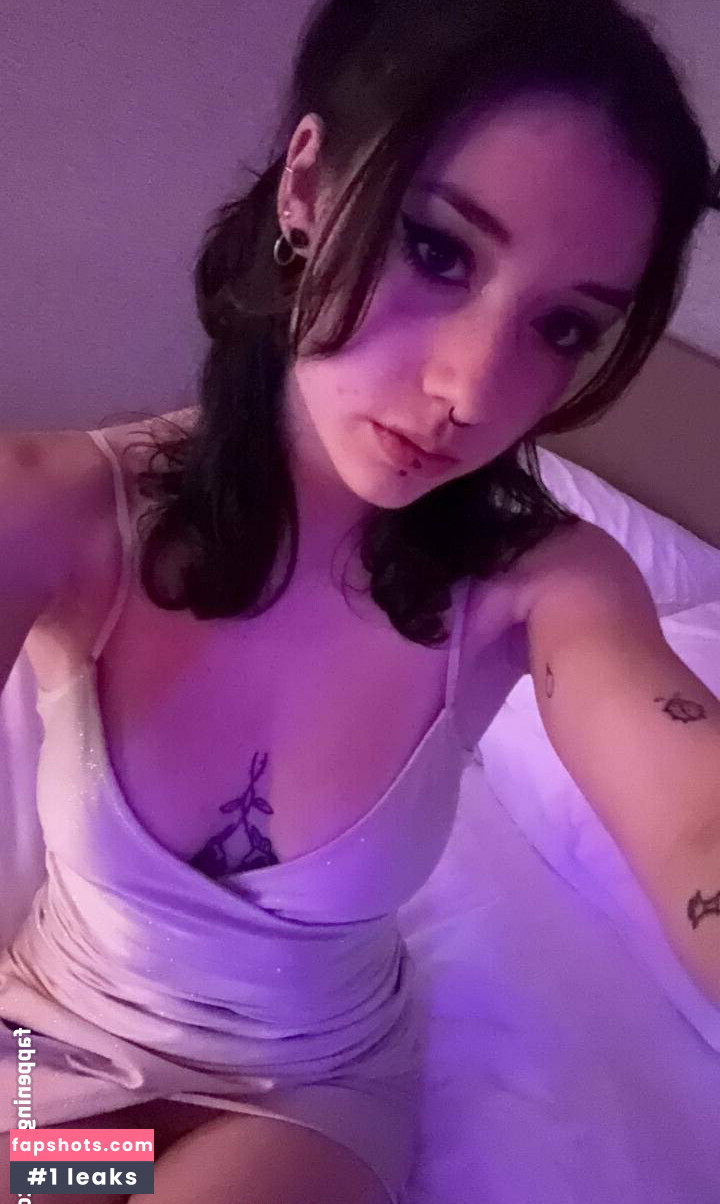 Lunamoon Nude Leaks OnlyFans Photos #10 - Fapshots