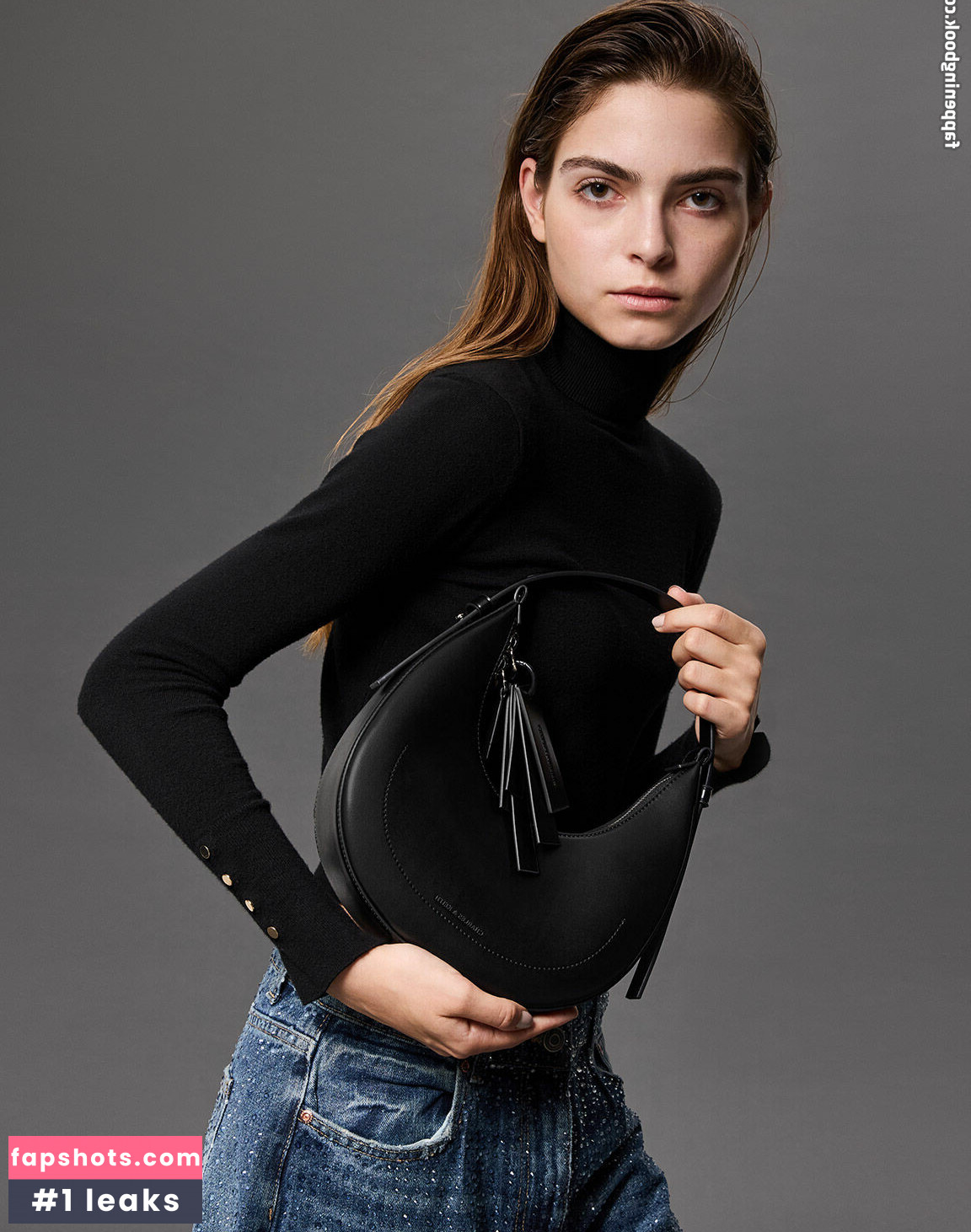 lunanoir gallery photo #11