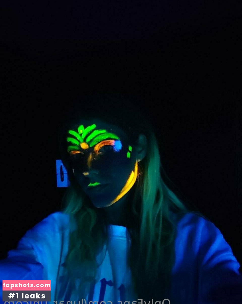 lunar_unicorn gallery photo #30