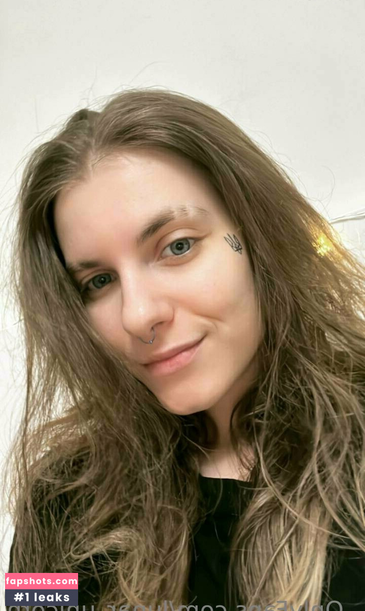 lunar_unicorn gallery photo #34