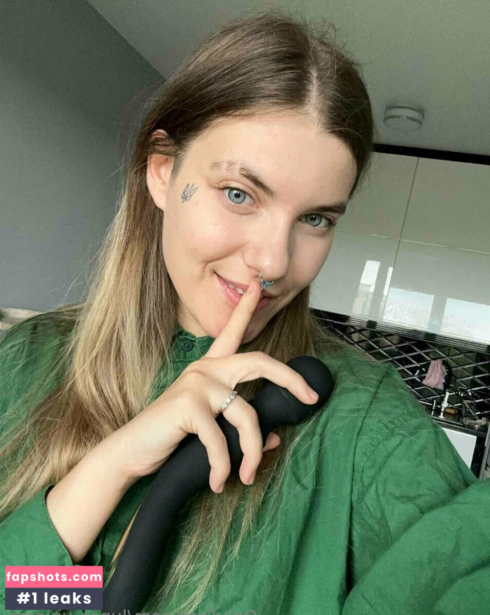 lunar_unicorn gallery photo #10