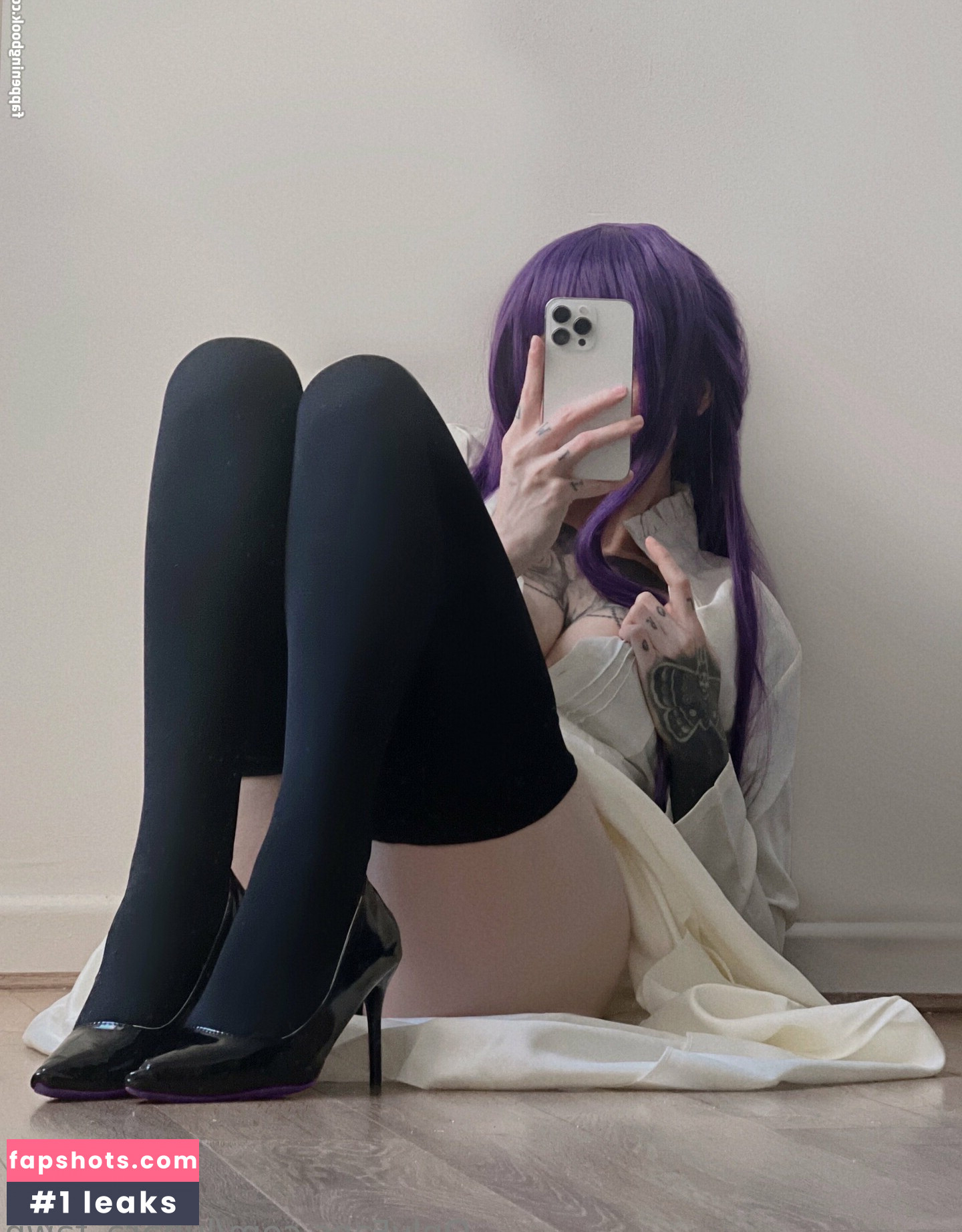 Lunara_fawn gallery photo #54