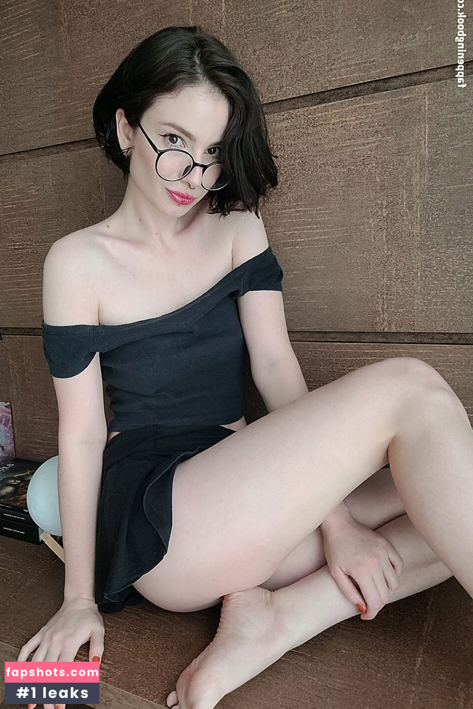 lunarium Nude Leaks OnlyFans Photos #5 - LeakJerk