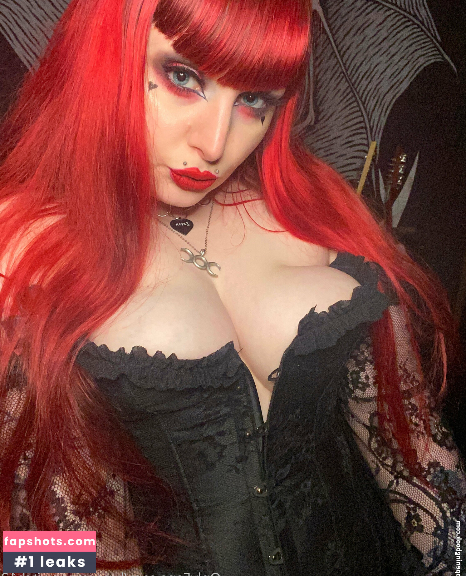 lunarmoonwitch13 gallery photo #6