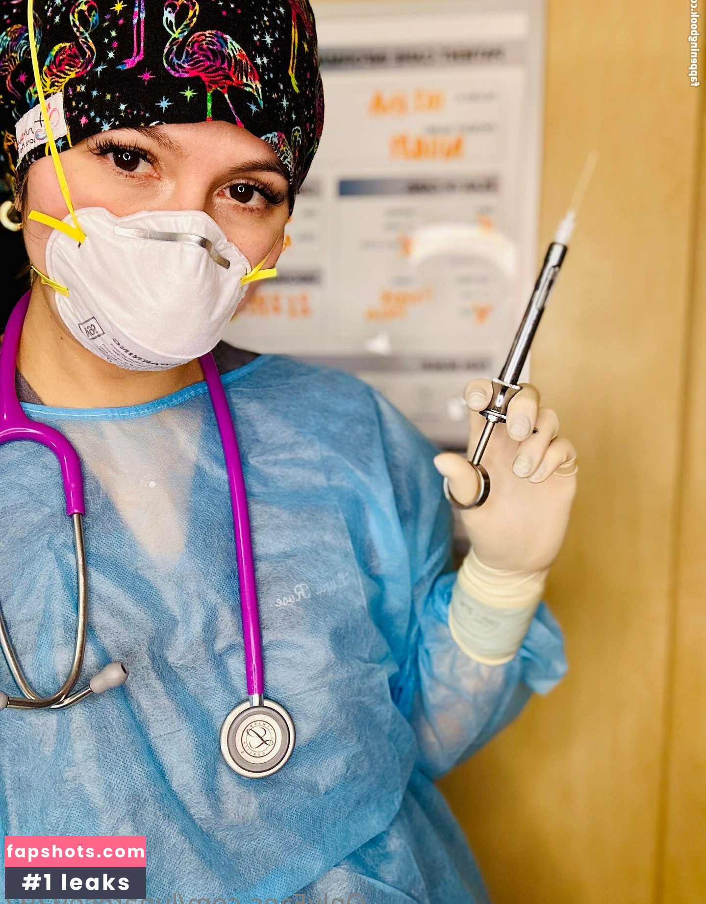 Lunarose9292 gallery photo #7