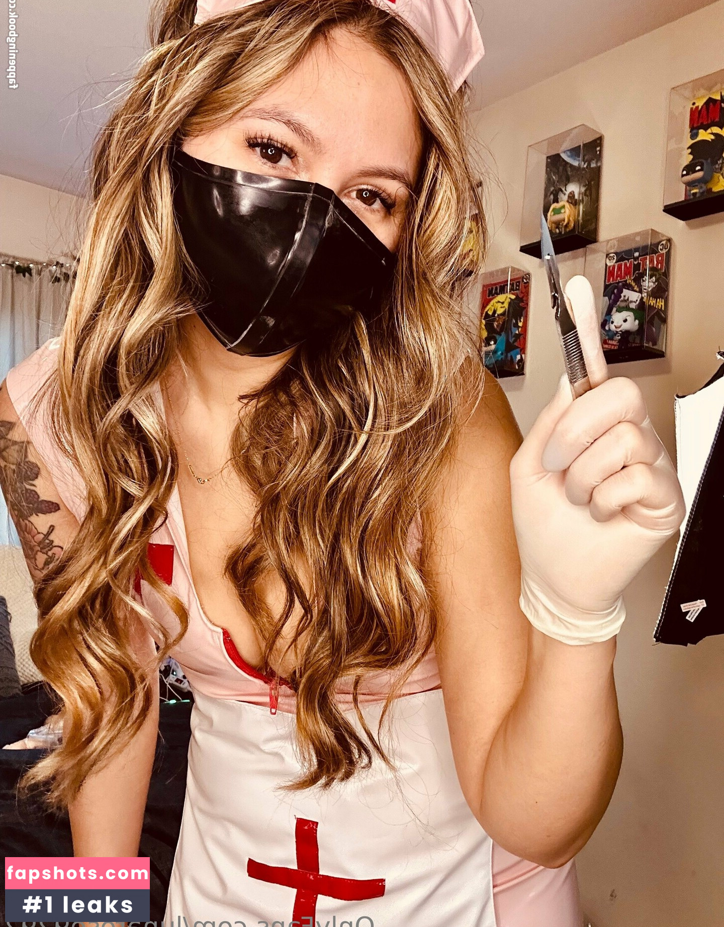 Lunarose9292 gallery photo #8