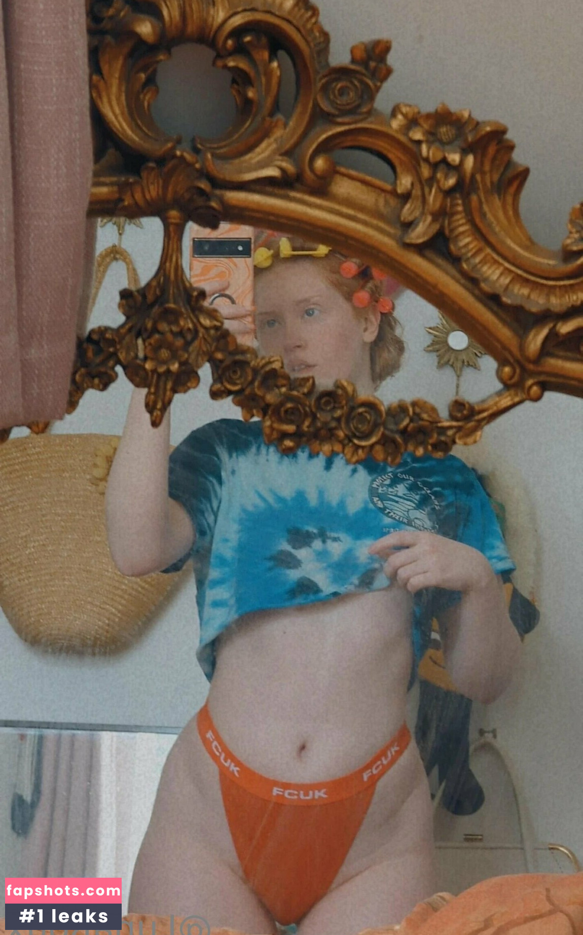 lunaroux gallery photo #23