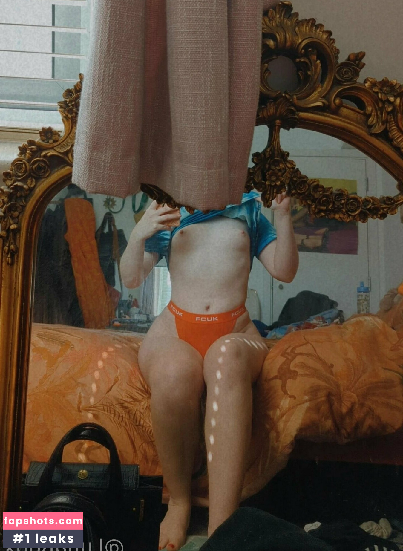 lunaroux gallery photo #9