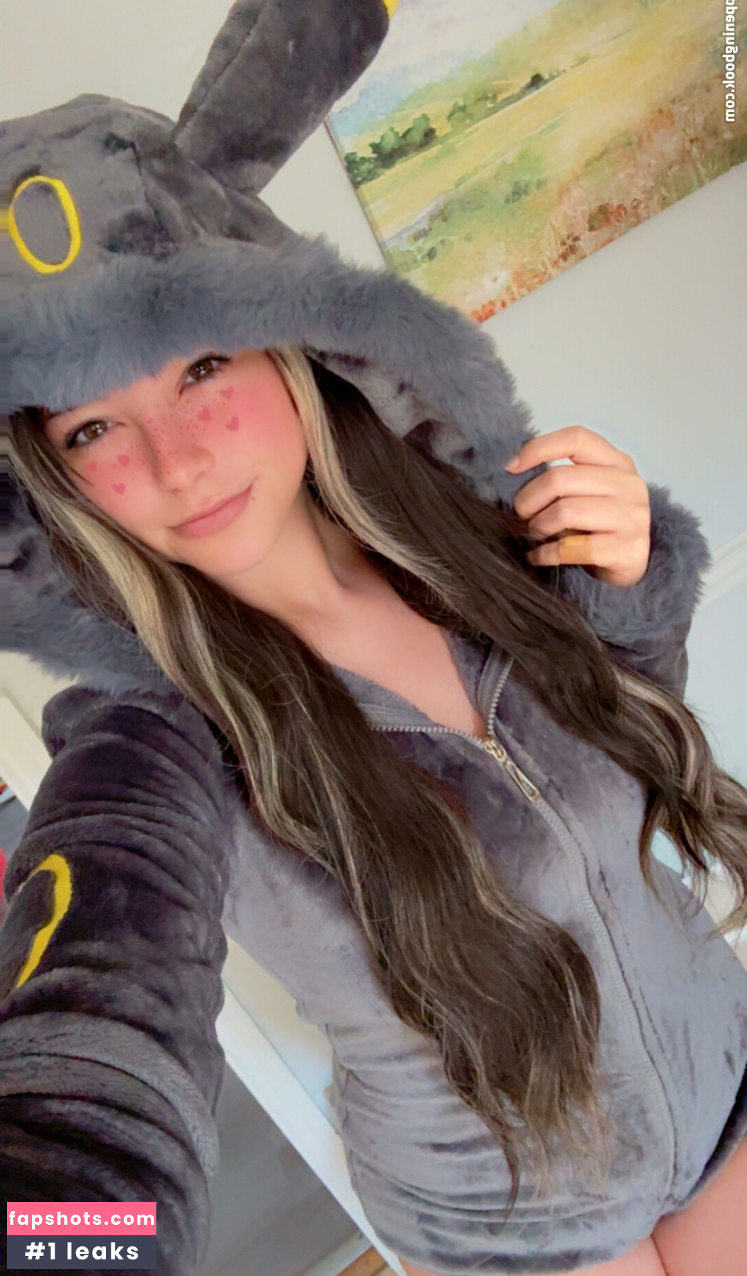 Lunarswifts gallery photo #5