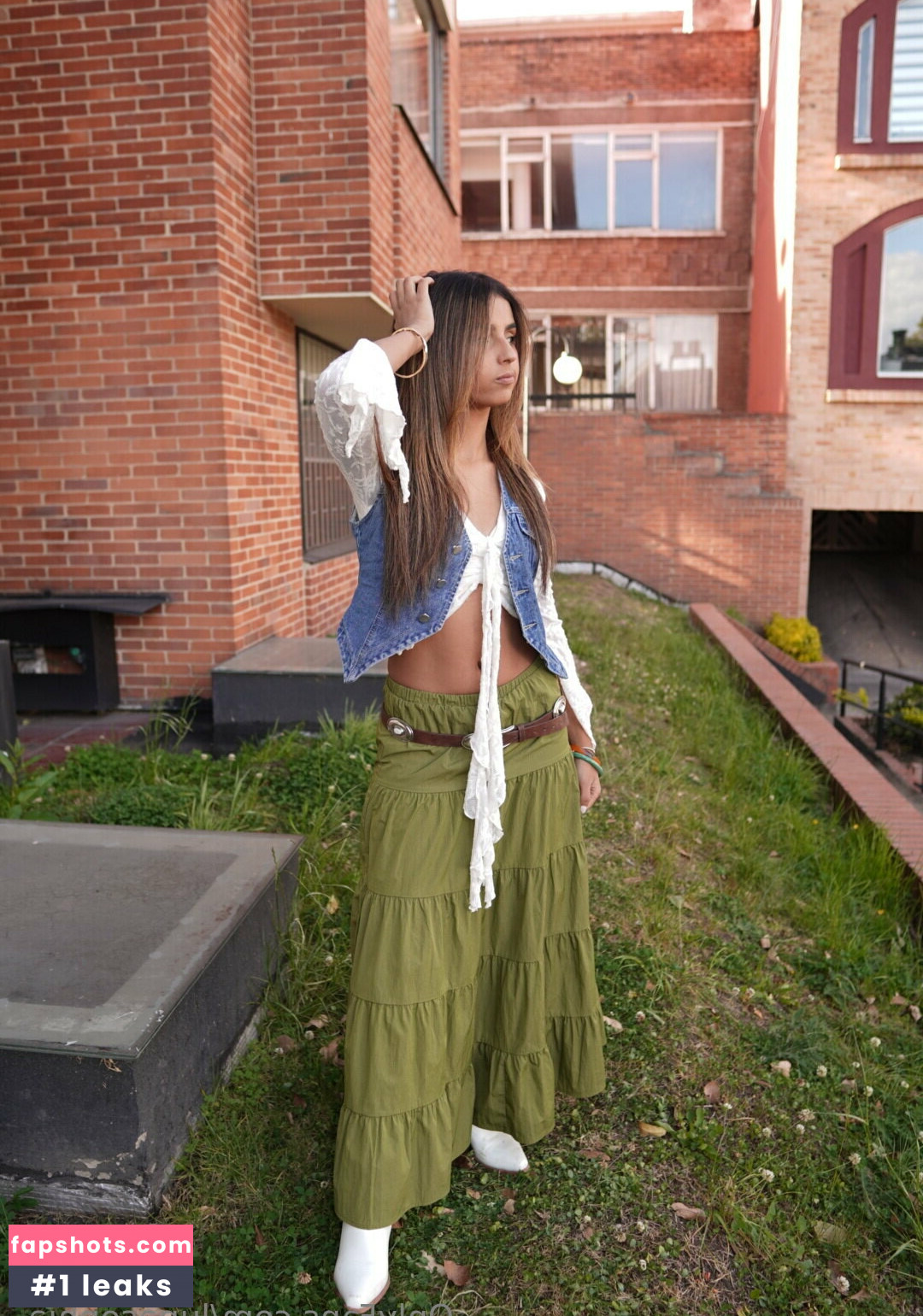 lunasophia_ gallery photo #8