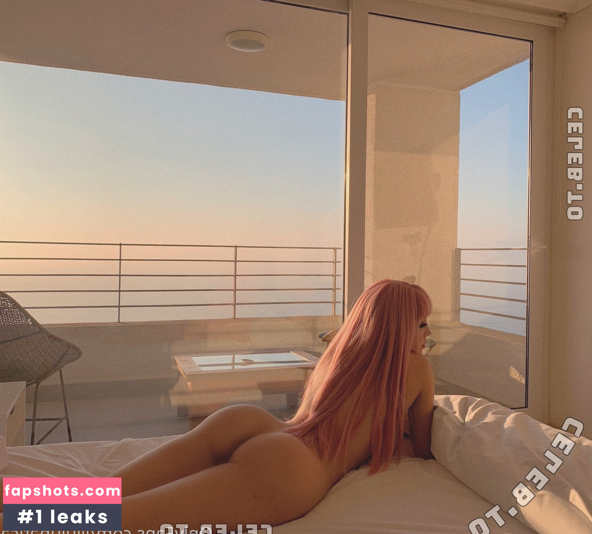 Lunaticapandora gallery photo #20