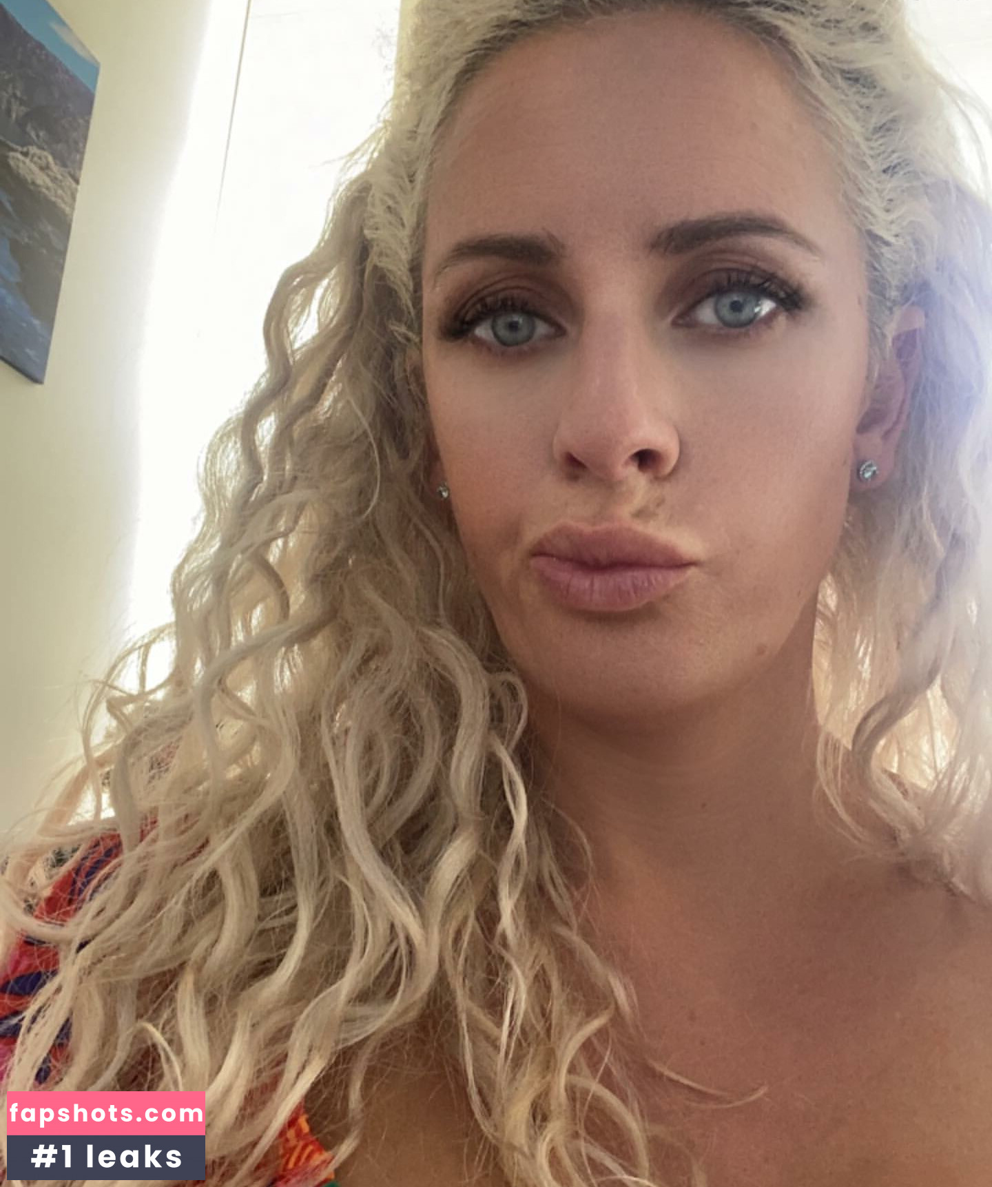 Lundon Dibrell gallery photo #6