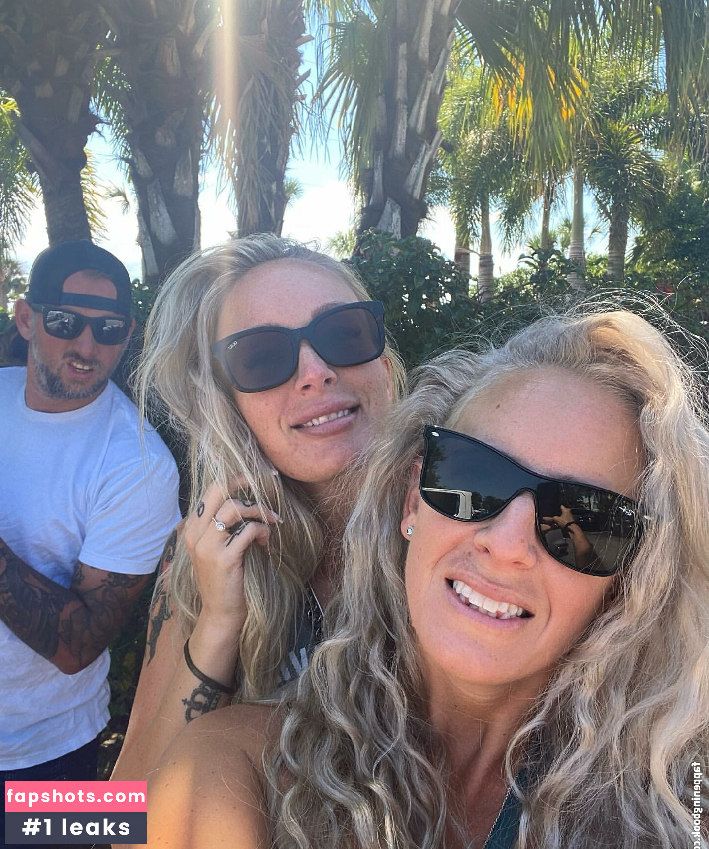 Lundon Dibrell gallery photo #10