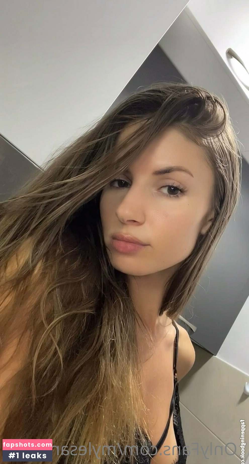 luu_iiza gallery photo #11