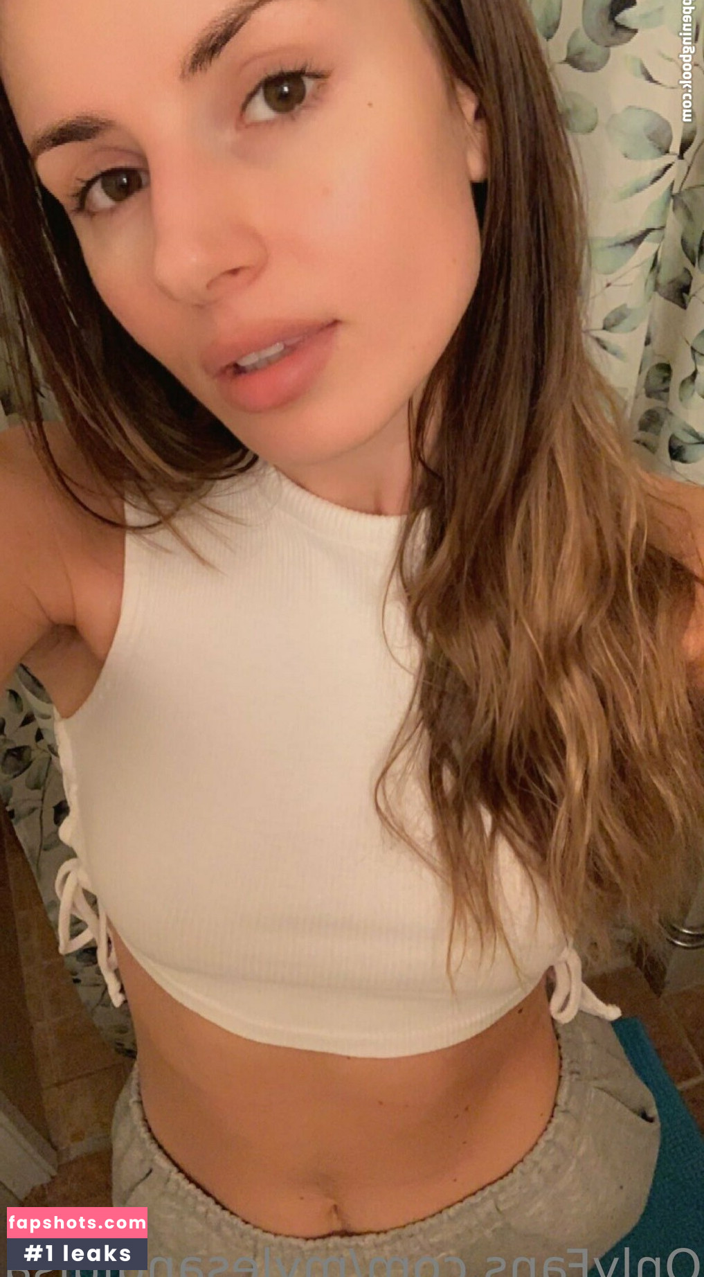 luu_iiza gallery photo #8