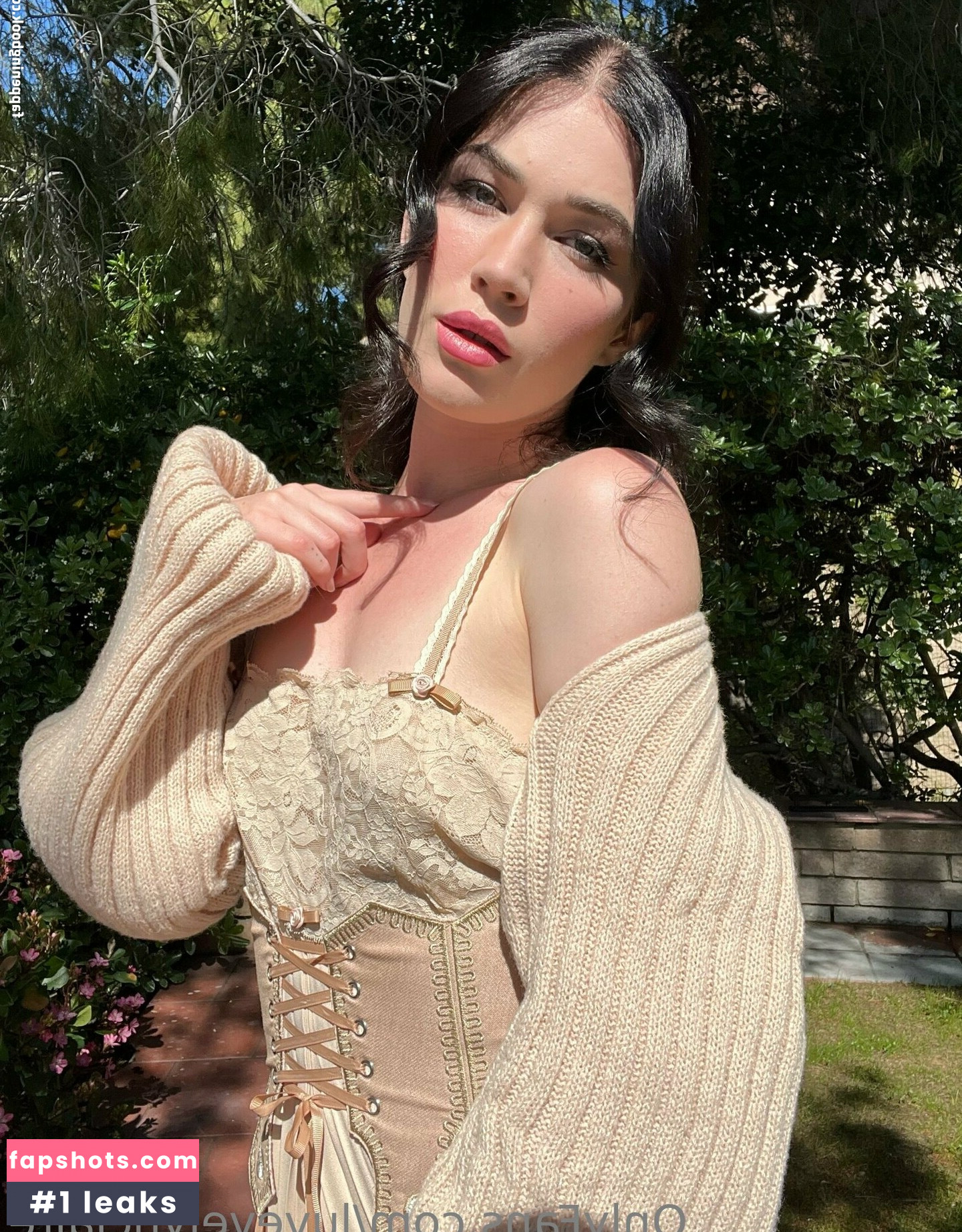 luvevelynclaire Nude Leaks OnlyFans Photos #15 - LeakJerk