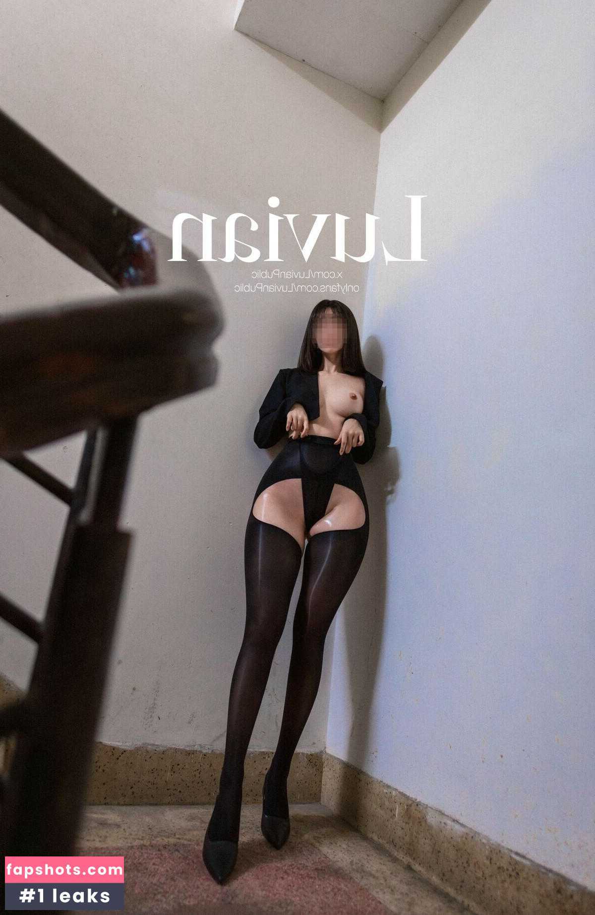 LuvianPublic gallery photo #2