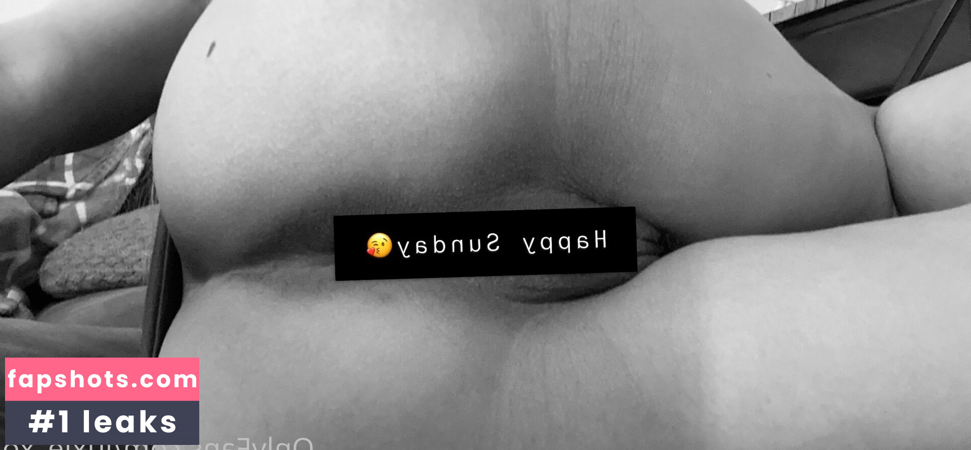 luxie_xo gallery photo #35