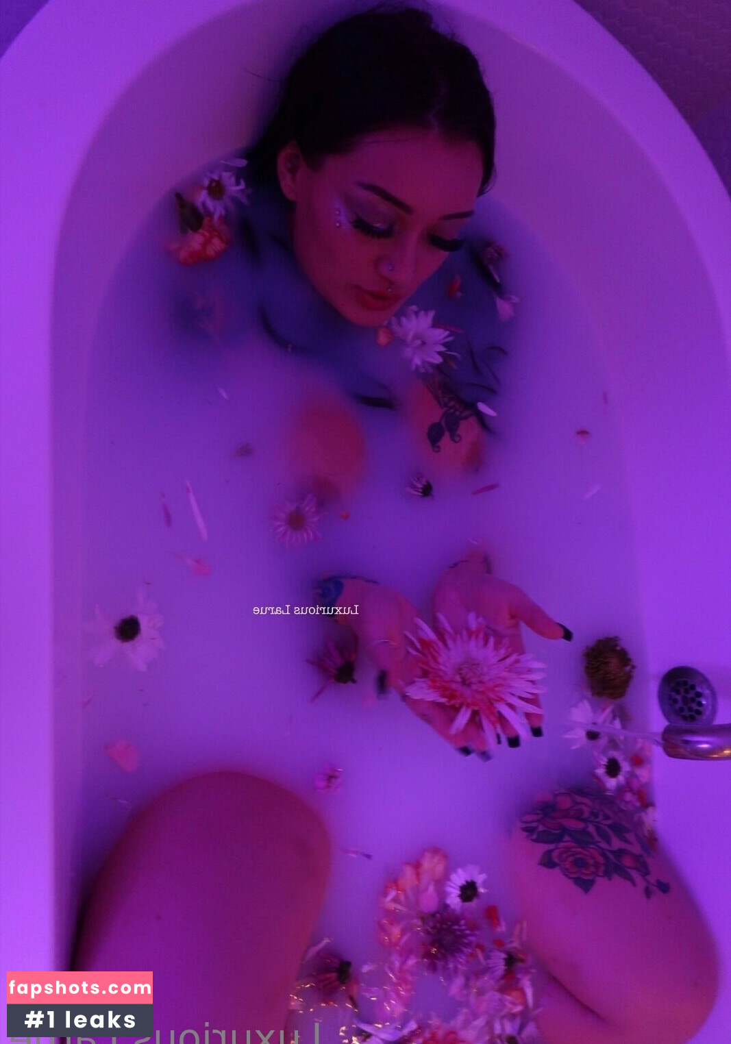 luxuriouslarue gallery photo #3