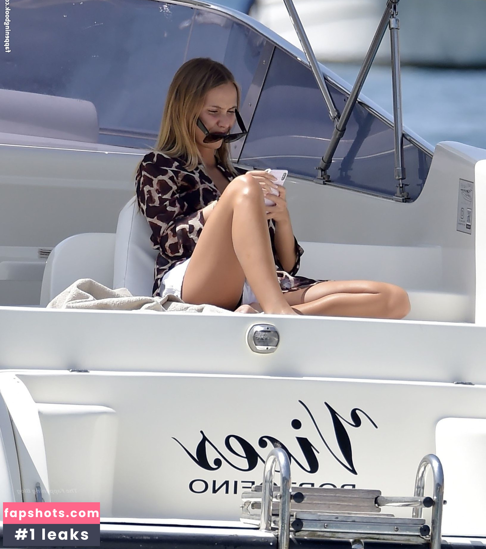 Luz Mendez Filtración Desnuda OnlyFans Foto #26 - Fapshots