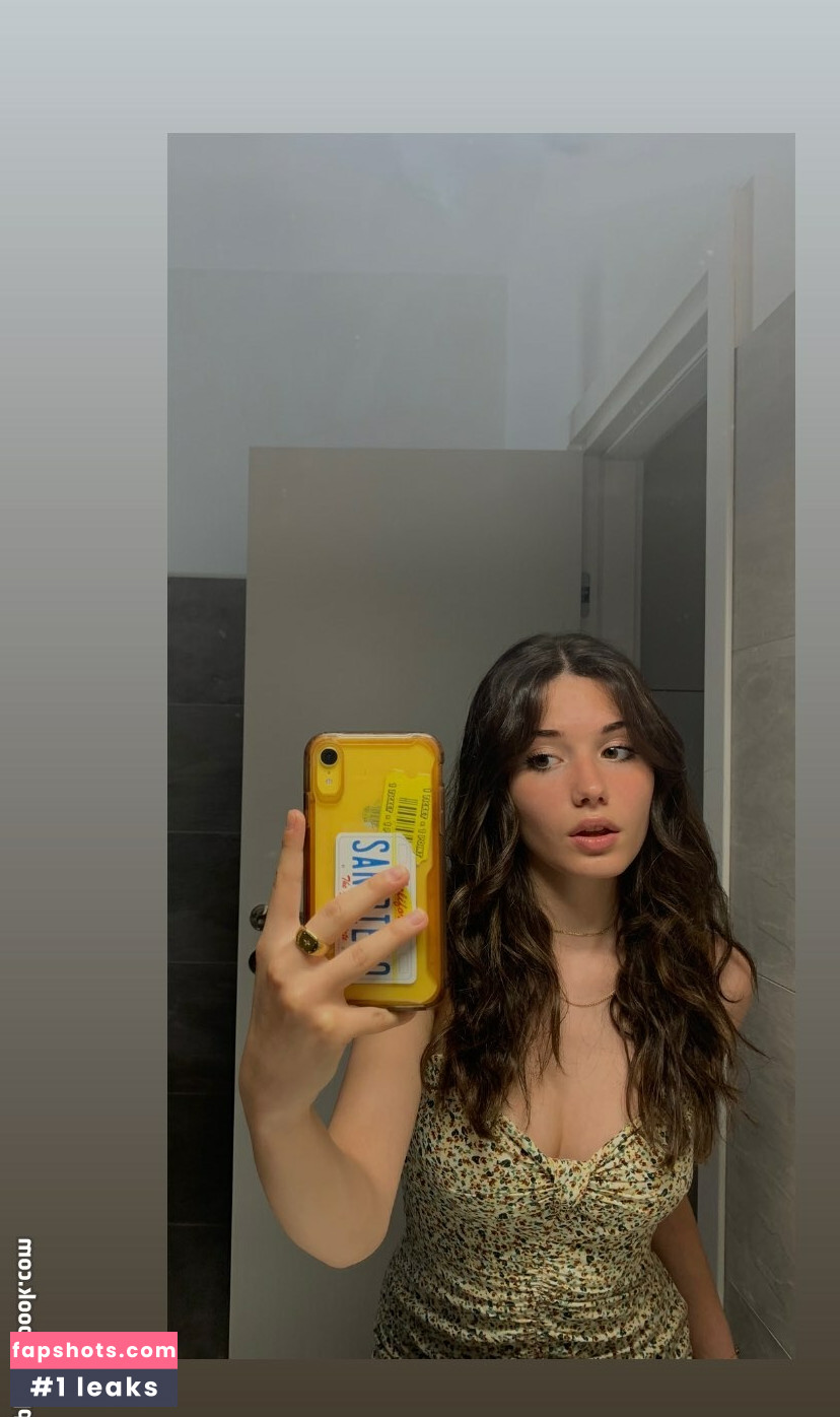 Luza Mogyorosi gallery photo #22