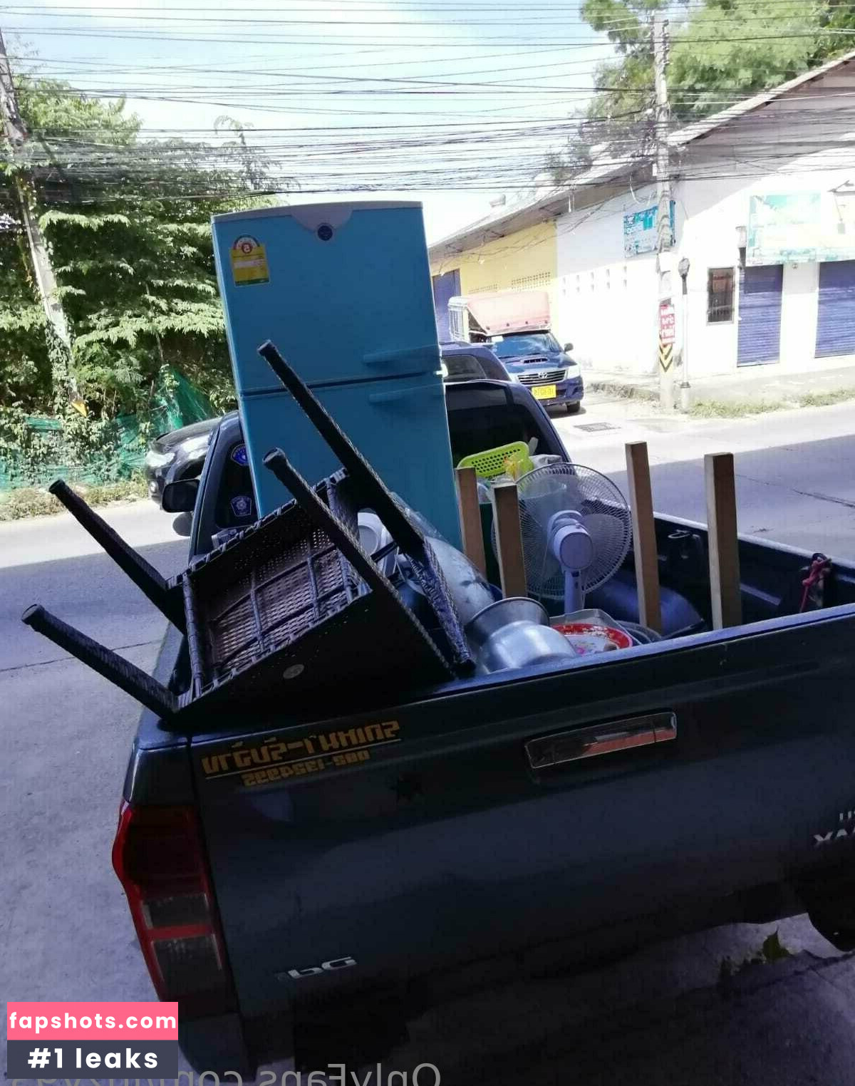 luzy93 gallery photo #2