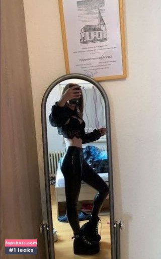 Lxnx.mxuxexn gallery photo #3