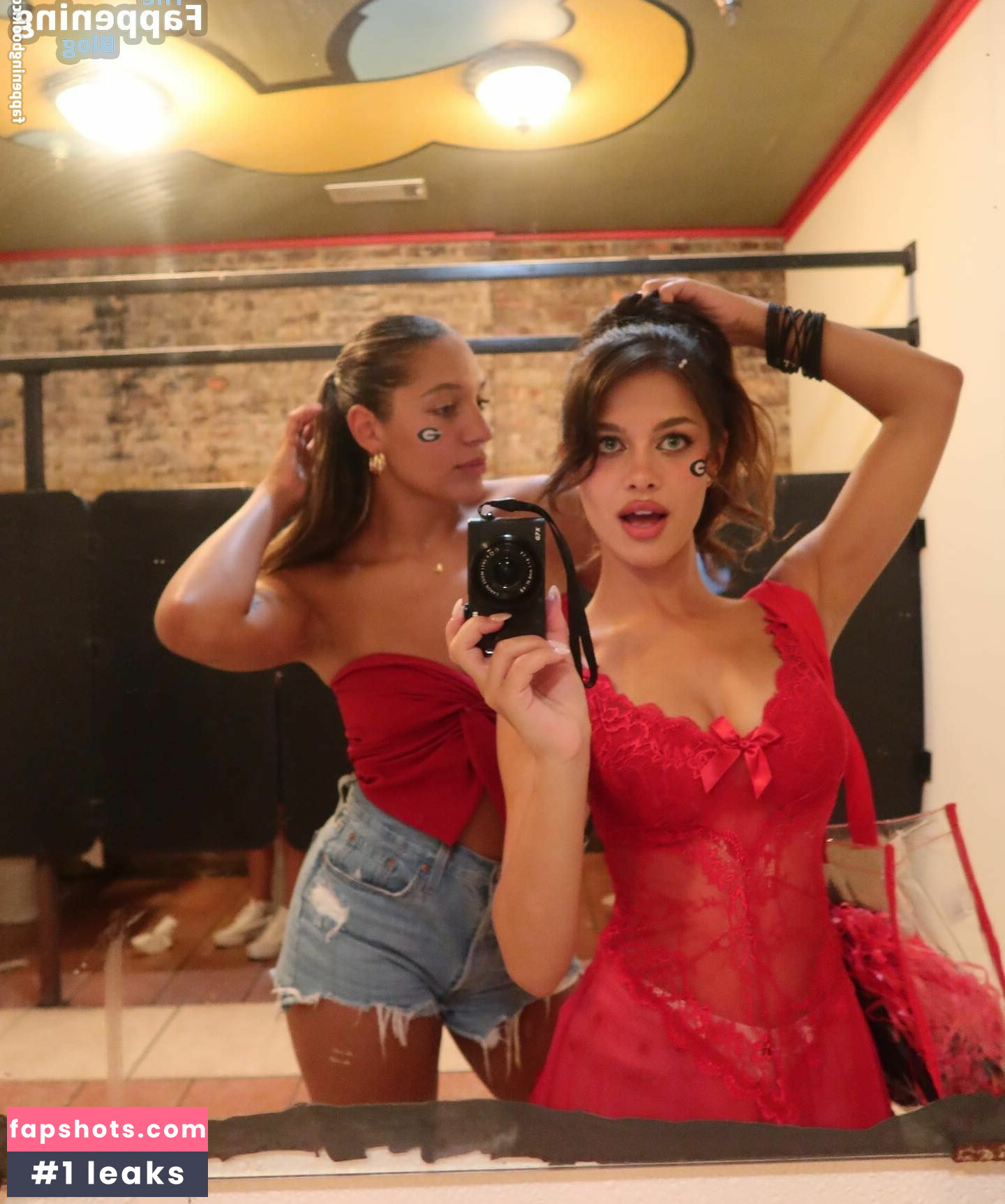 Lydia Bielen gallery photo #32