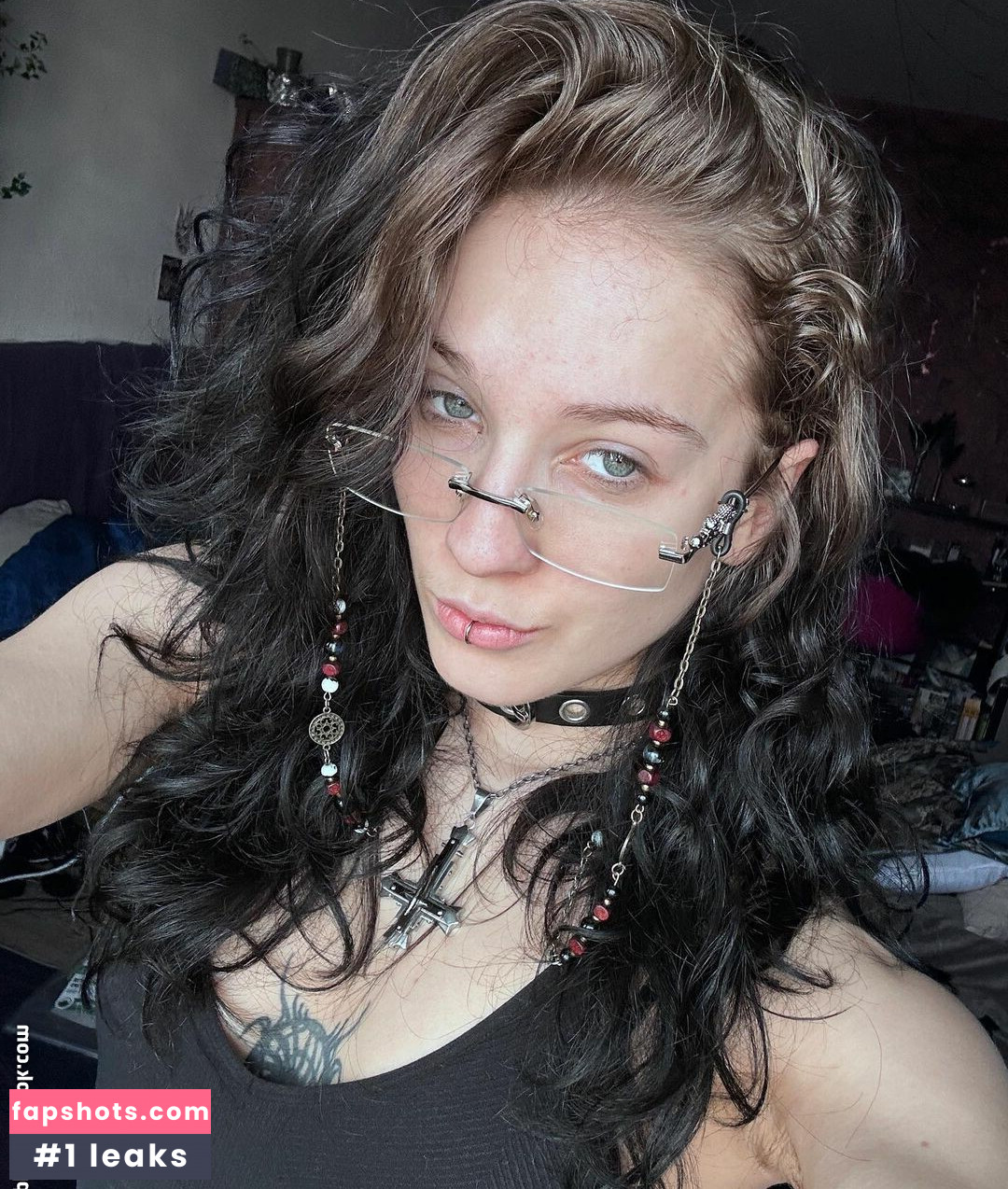 lydia.blackwood nude babe gallery