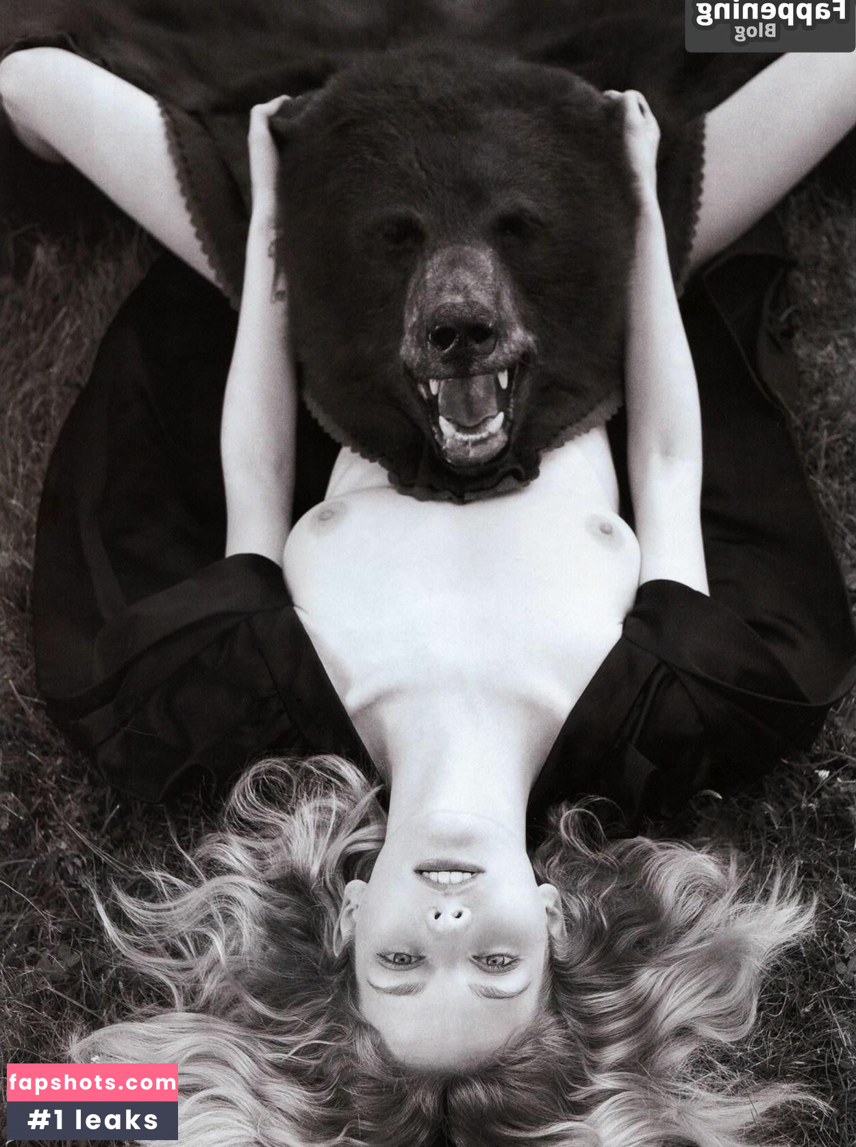 Lydia Hearst Nahé úniky fotek pouze od fanoušků #16 - Fapshots