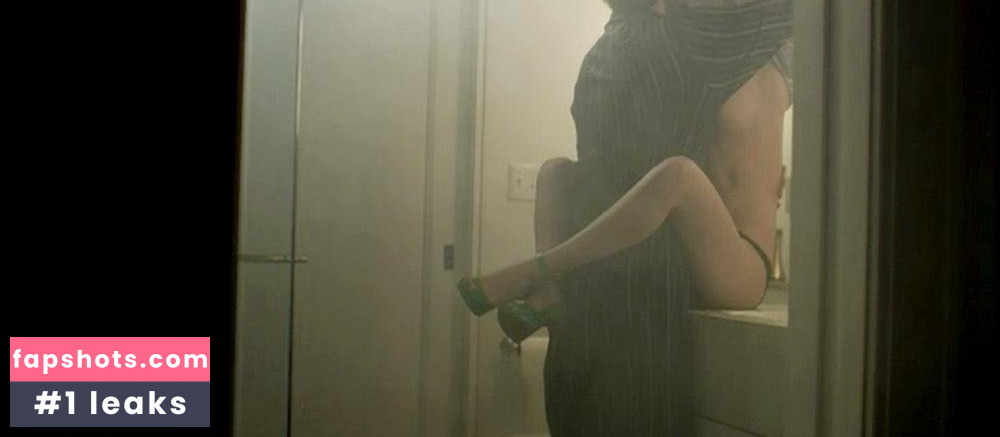 Lydia Hearst Nude Leaks OnlyFans Photos #53 - Fapshots